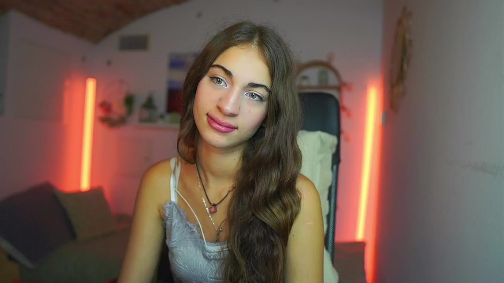 Gallery image thumbnail from Sophie__Grey's myfreecams stream on, 07/27/2025, 17:22 image 6 of 20