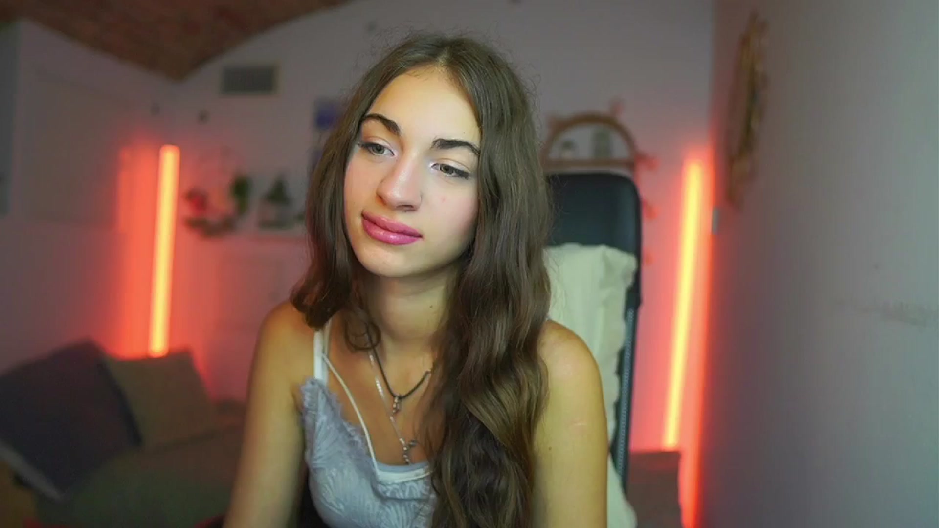 Gallery image thumbnail from Sophie__Grey's myfreecams stream on, 07/27/2025, 17:22 image 9 of 20