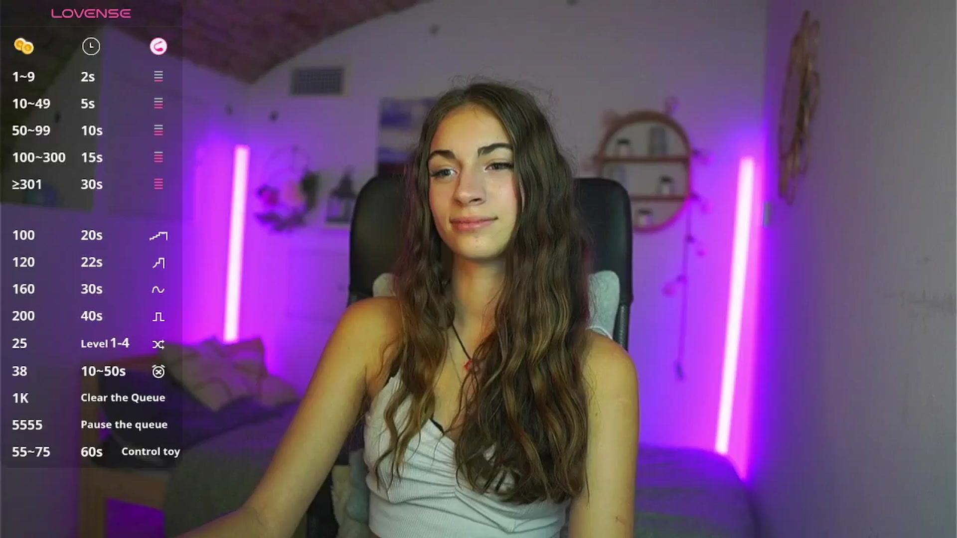 Gallery image thumbnail from Sophie__Grey's myfreecams stream on, 08/03/2025, 18:11 image 6 of 20