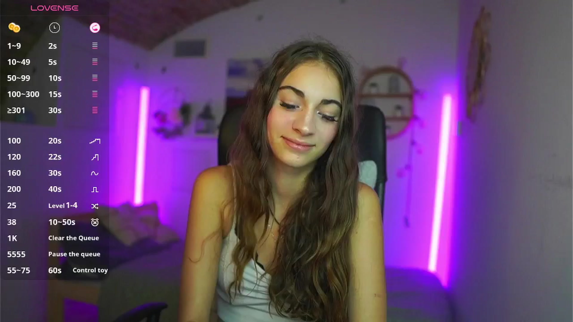 Gallery image thumbnail from Sophie__Grey's myfreecams stream on, 08/03/2025, 18:11 image 3 of 20