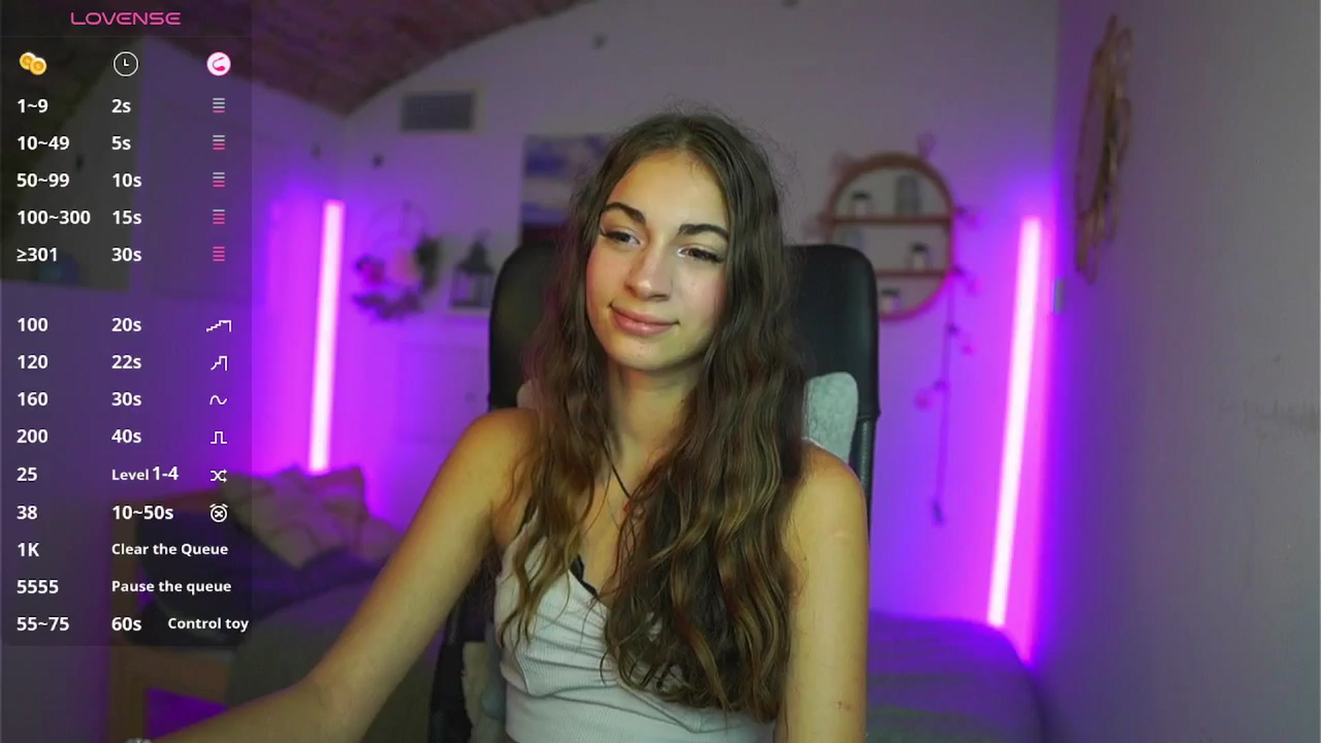 Gallery image thumbnail from Sophie__Grey's myfreecams stream on, 08/03/2025, 18:11 image 12 of 20