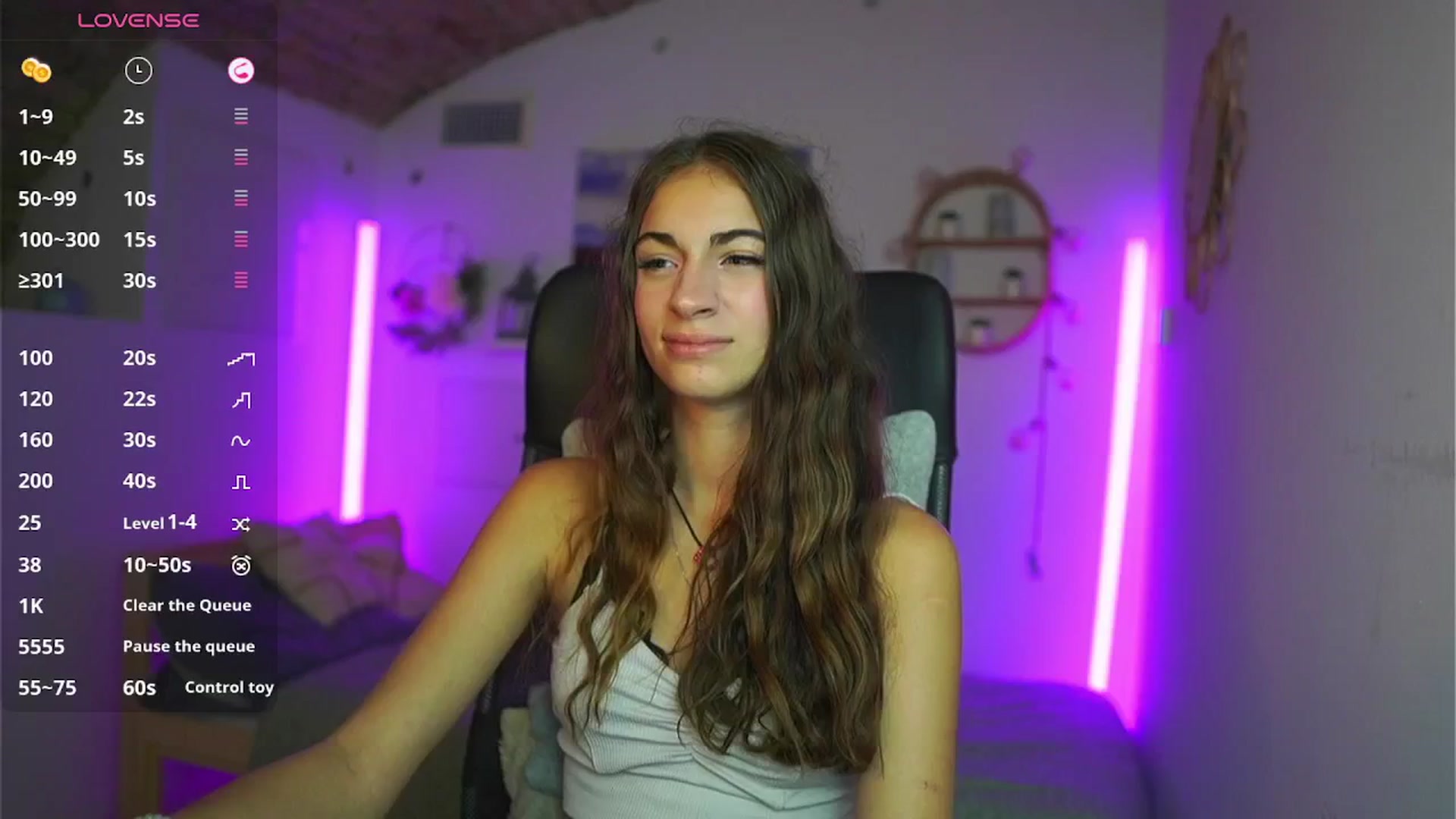 Gallery image thumbnail from Sophie__Grey's myfreecams stream on, 08/03/2025, 18:11 image 19 of 20