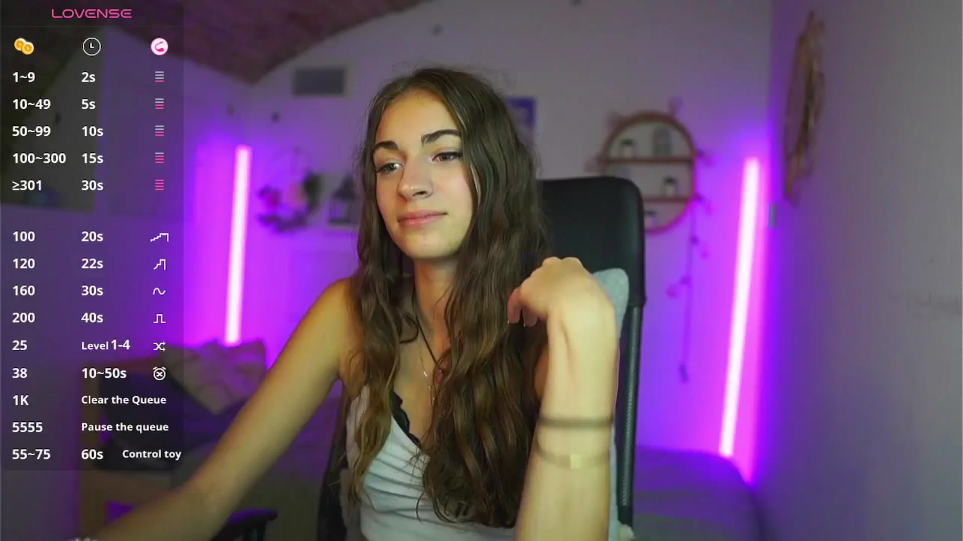 Gallery image thumbnail from Sophie__Grey's myfreecams stream on, 08/03/2025, 18:11 image 5 of 20