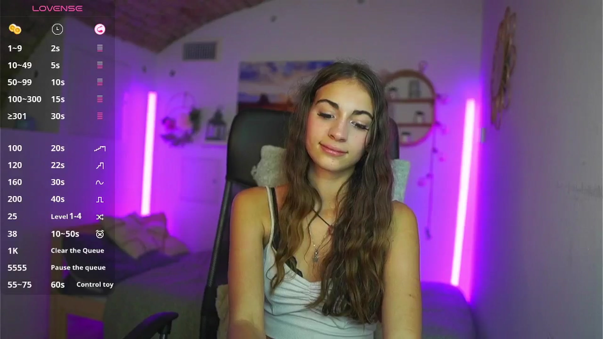 Gallery image thumbnail from Sophie__Grey's myfreecams stream on, 08/03/2025, 21:04 image 13 of 20