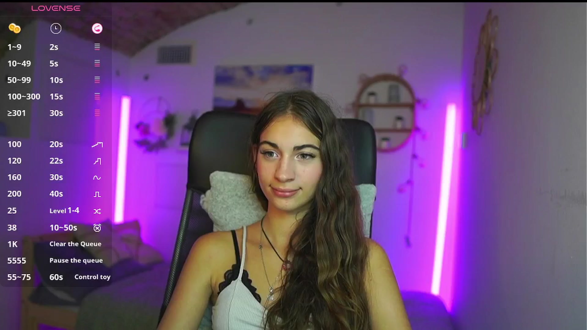 Gallery image thumbnail from Sophie__Grey's myfreecams stream on, 08/03/2025, 23:04 image 9 of 20
