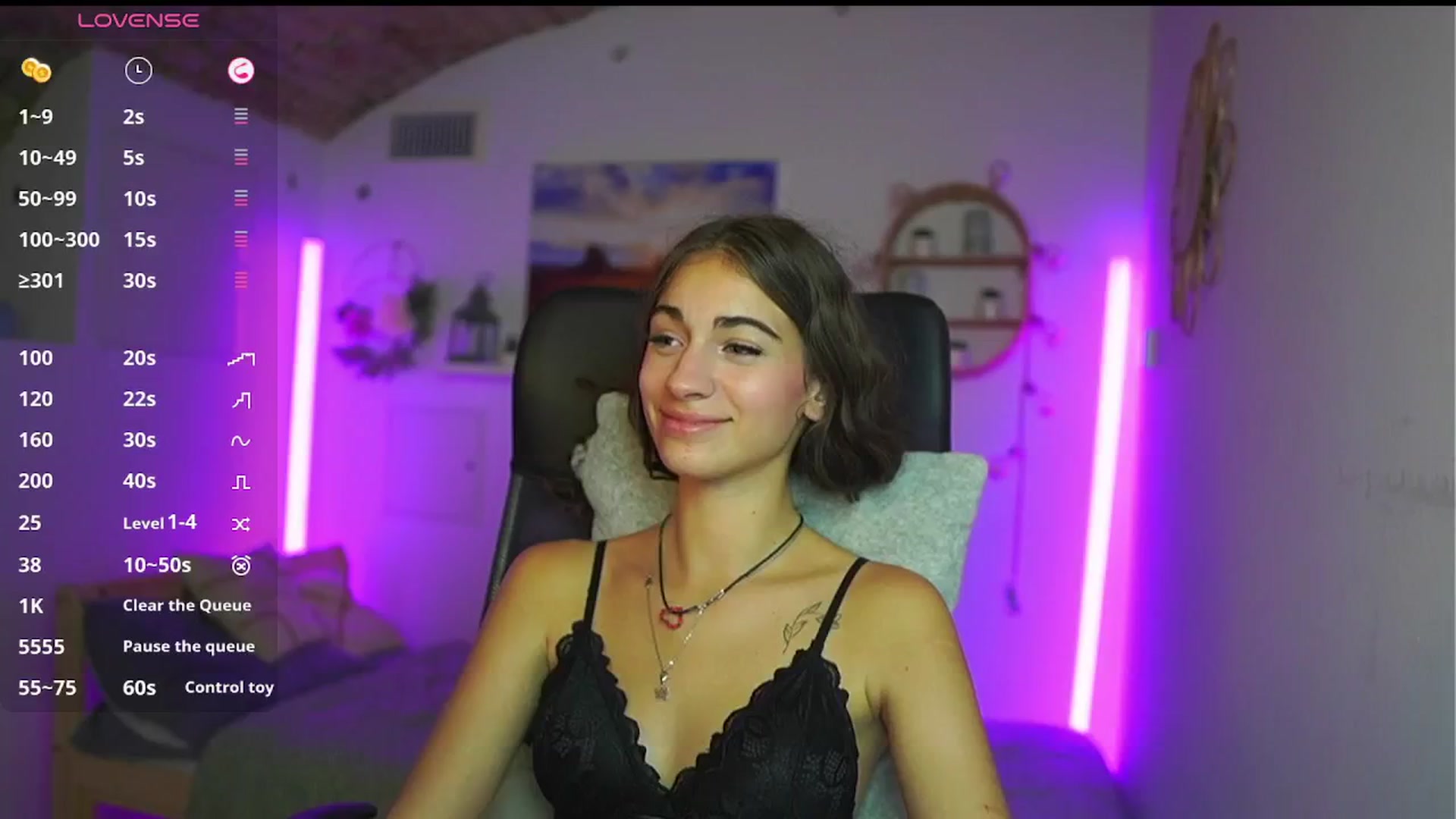 Gallery image thumbnail from Sophie__Grey's myfreecams stream on, 08/03/2025, 23:04 image 16 of 20