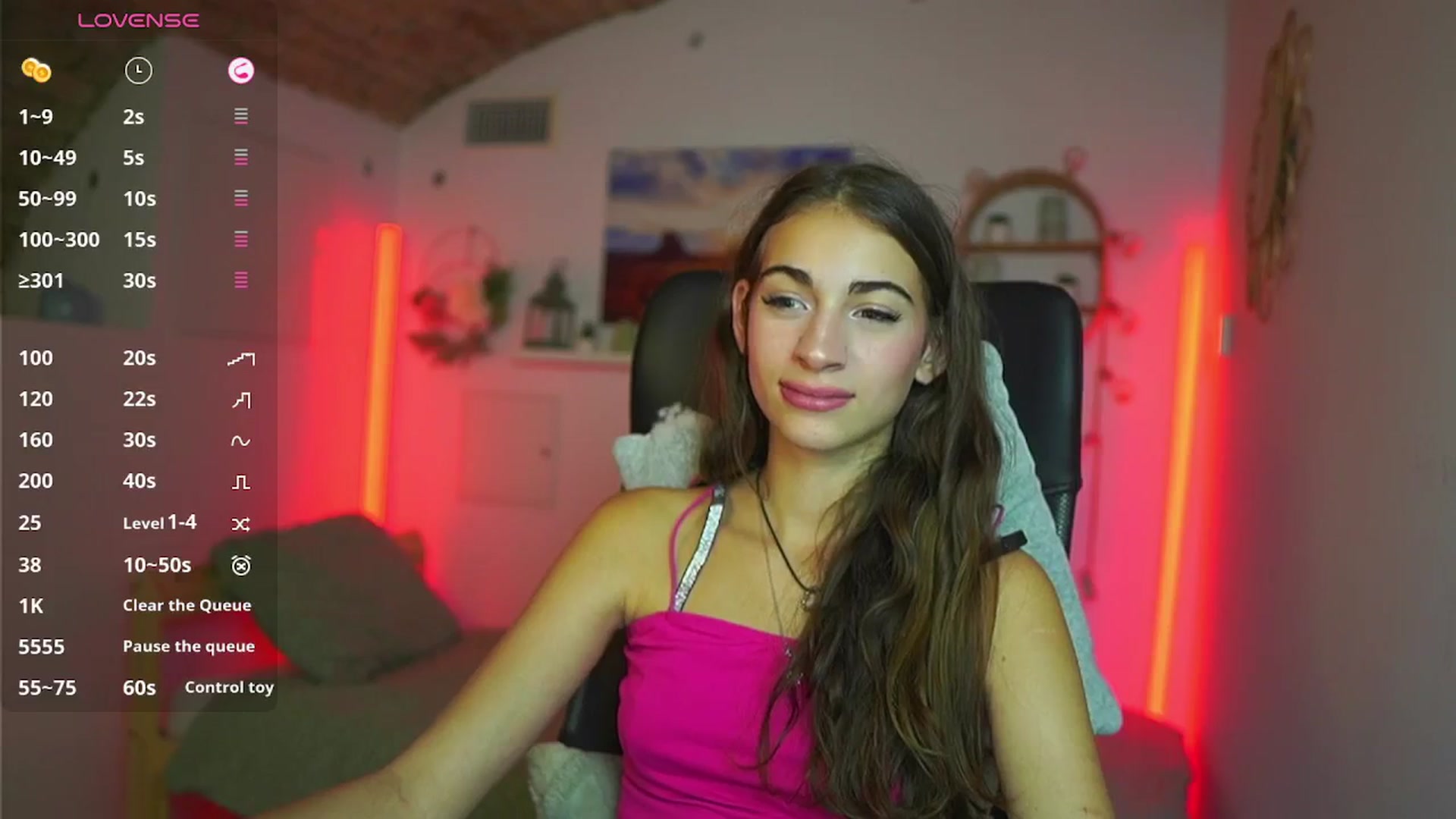 Gallery image thumbnail from Sophie__Grey's myfreecams stream on, 08/06/2025, 14:20 image 13 of 20