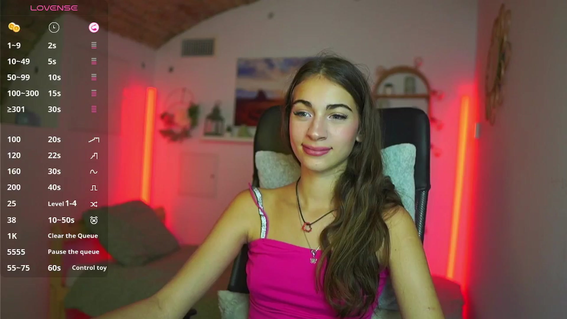 Gallery image thumbnail from Sophie__Grey's myfreecams stream on, 08/06/2025, 14:20 image 16 of 20