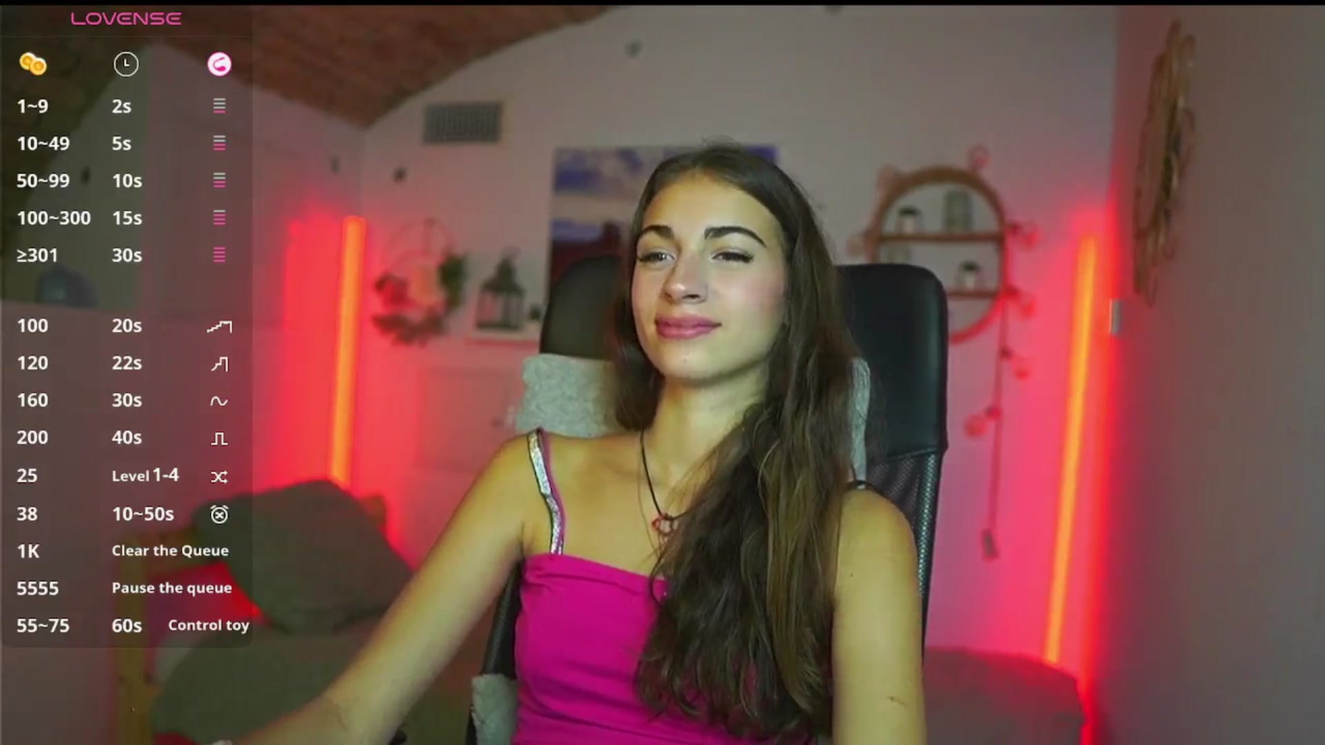 Gallery image thumbnail from Sophie__Grey's myfreecams stream on, 08/06/2025, 14:20 image 6 of 20