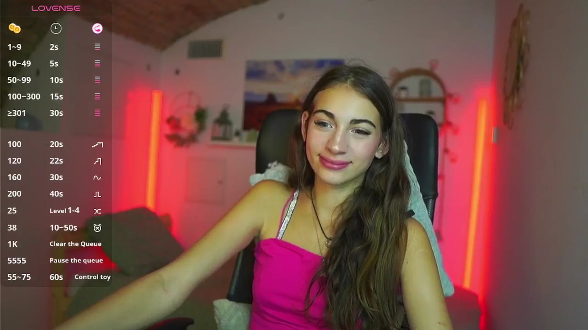 Gallery image thumbnail from Sophie__Grey's myfreecams stream on, 08/06/2025, 14:20 image 12 of 20