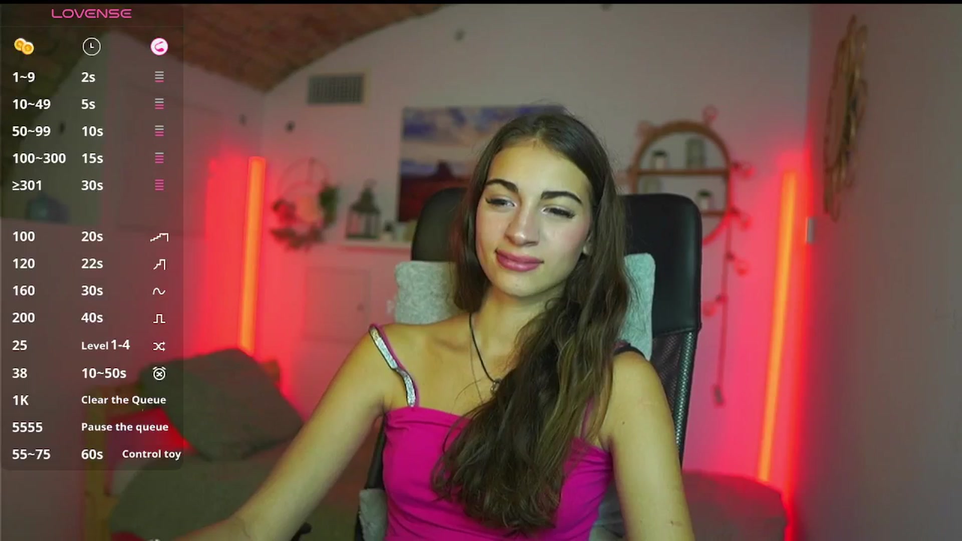 Gallery image thumbnail from Sophie__Grey's myfreecams stream on, 08/06/2025, 14:20 image 8 of 20