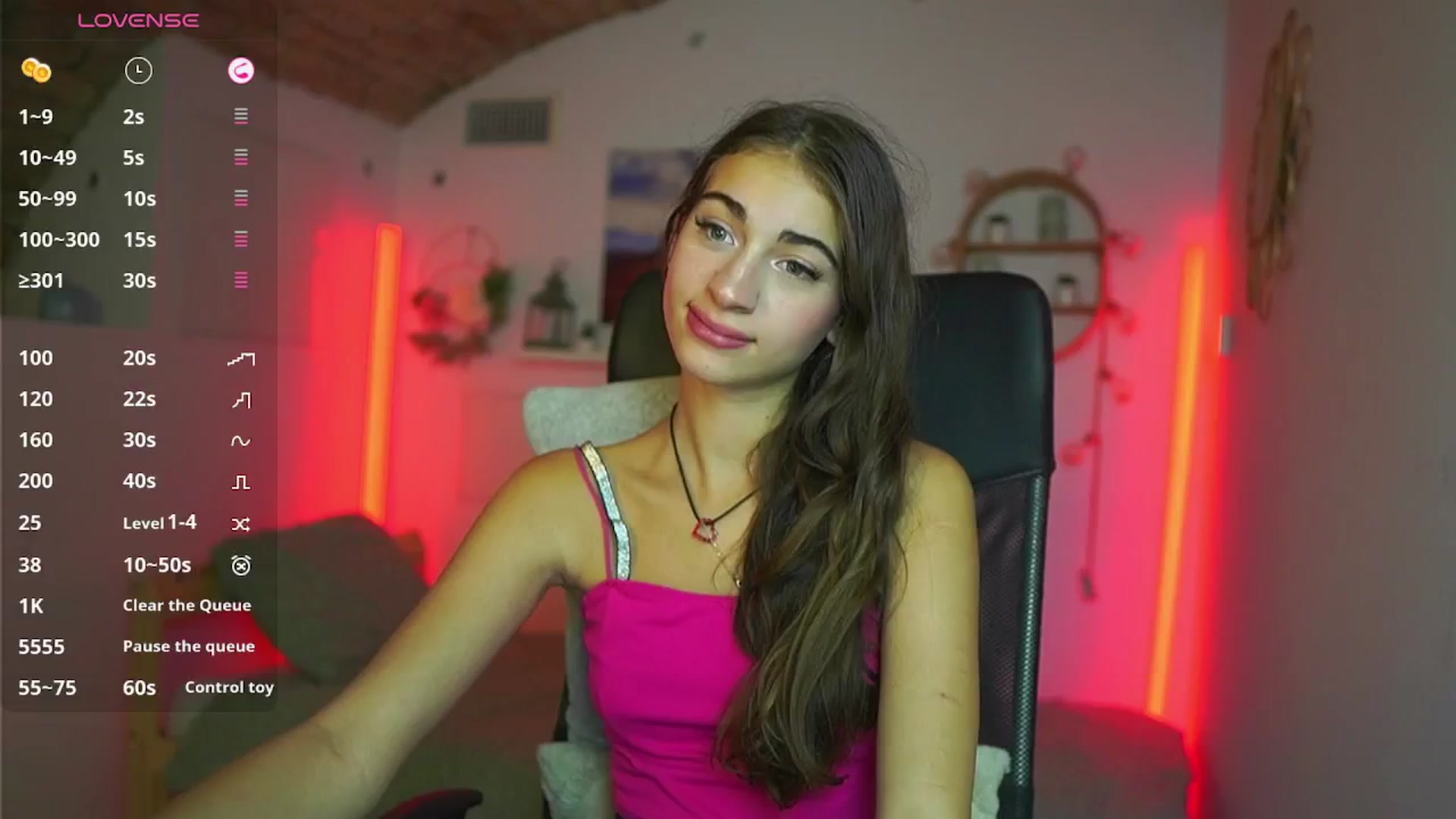 Gallery image thumbnail from Sophie__Grey's myfreecams stream on, 08/06/2025, 15:08 image 3 of 20