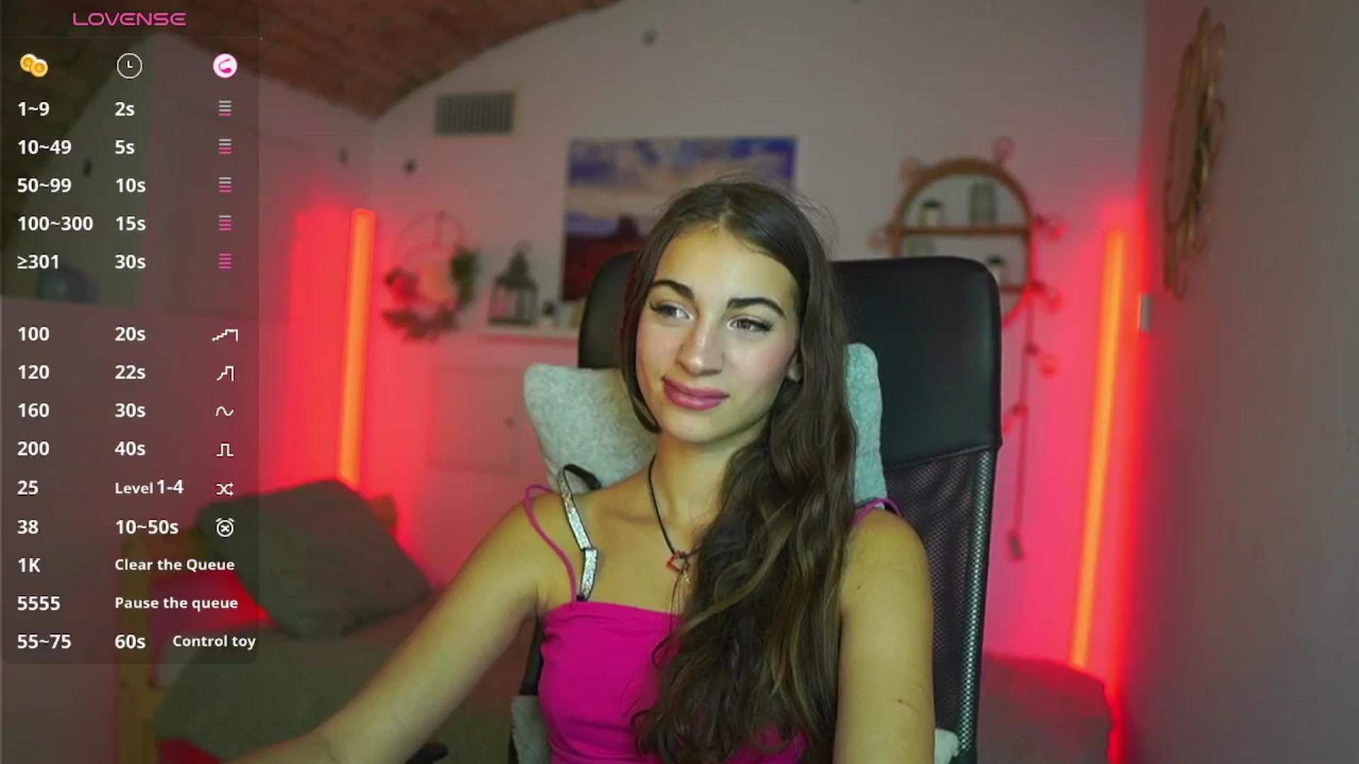 Gallery image thumbnail from Sophie__Grey's myfreecams stream on, 08/06/2025, 15:08 image 9 of 20