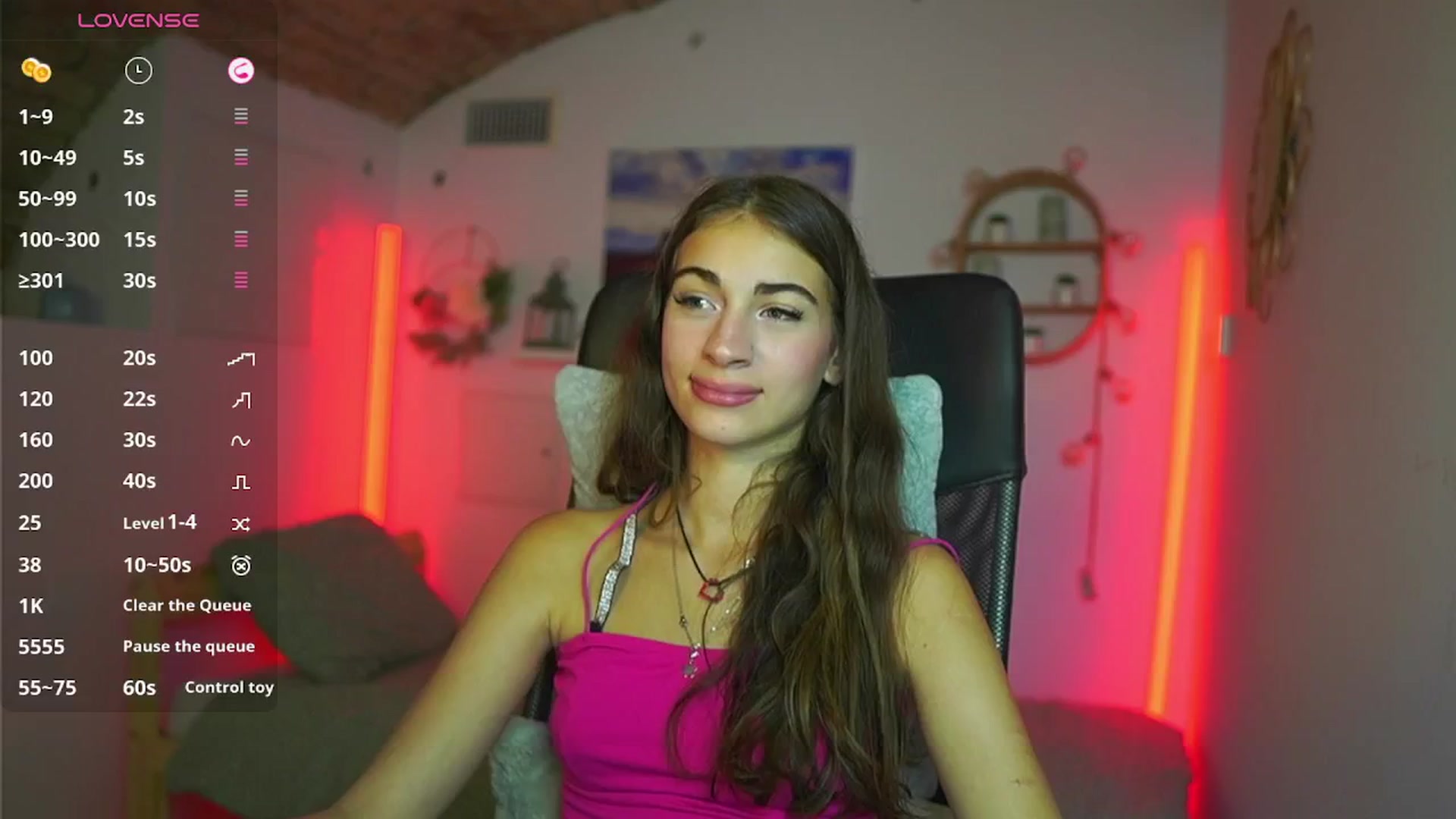 Gallery image thumbnail from Sophie__Grey's myfreecams stream on, 08/06/2025, 15:44 image 9 of 20