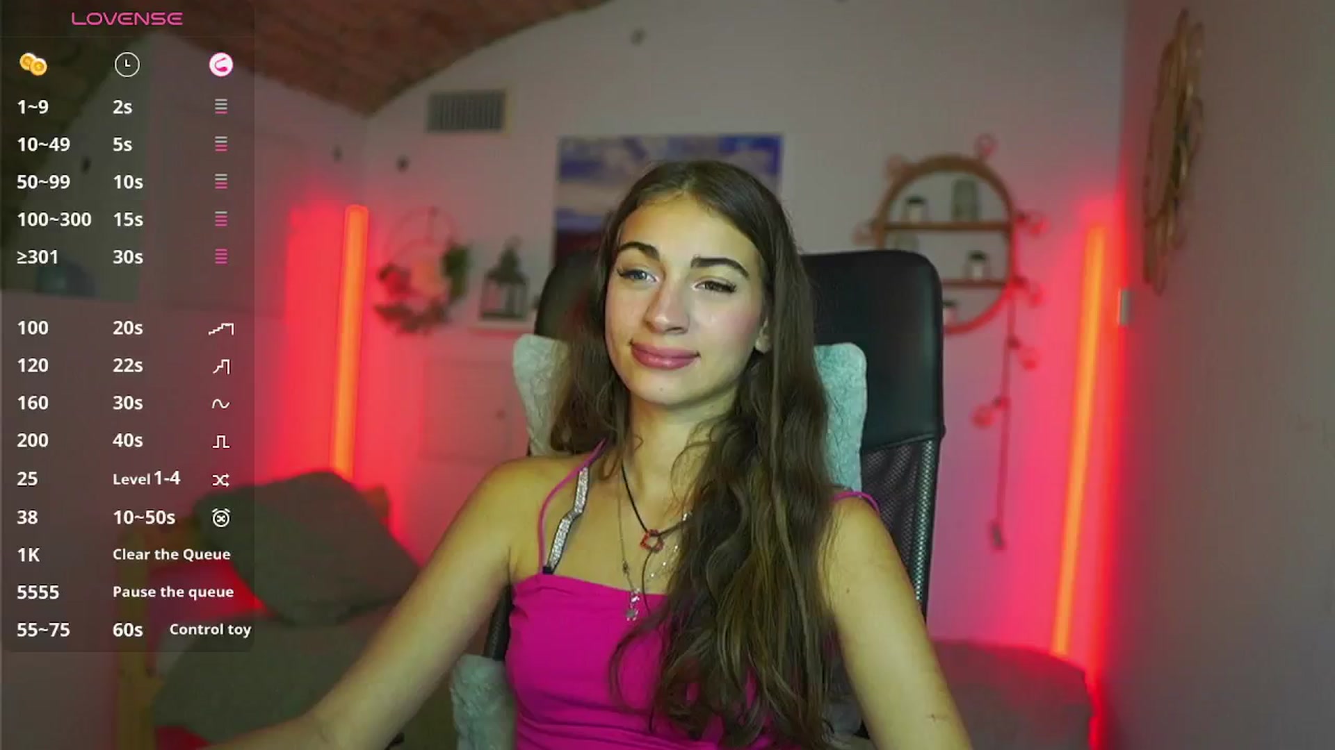 Gallery image thumbnail from Sophie__Grey's myfreecams stream on, 08/06/2025, 15:44 image 7 of 20