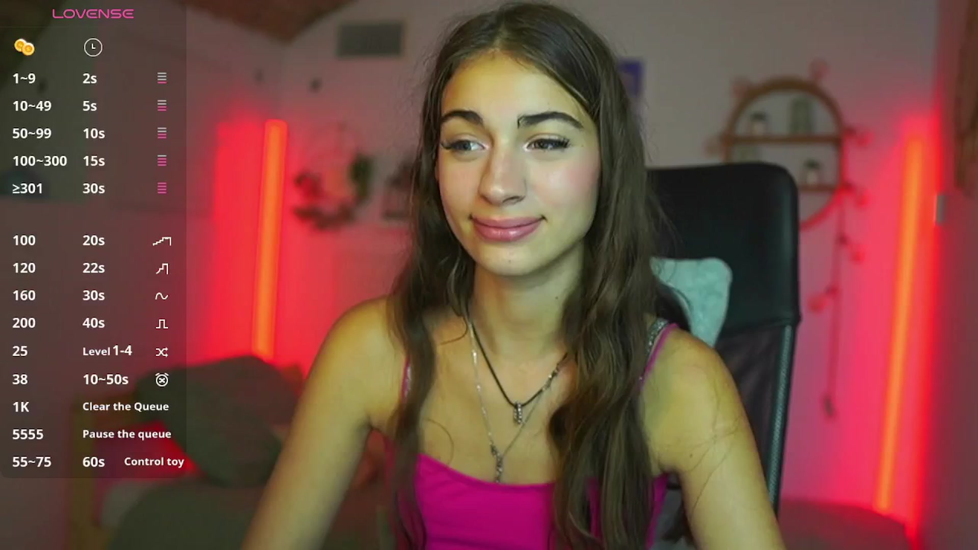 Gallery image thumbnail from Sophie__Grey's myfreecams stream on, 08/06/2025, 18:10 image 2 of 20