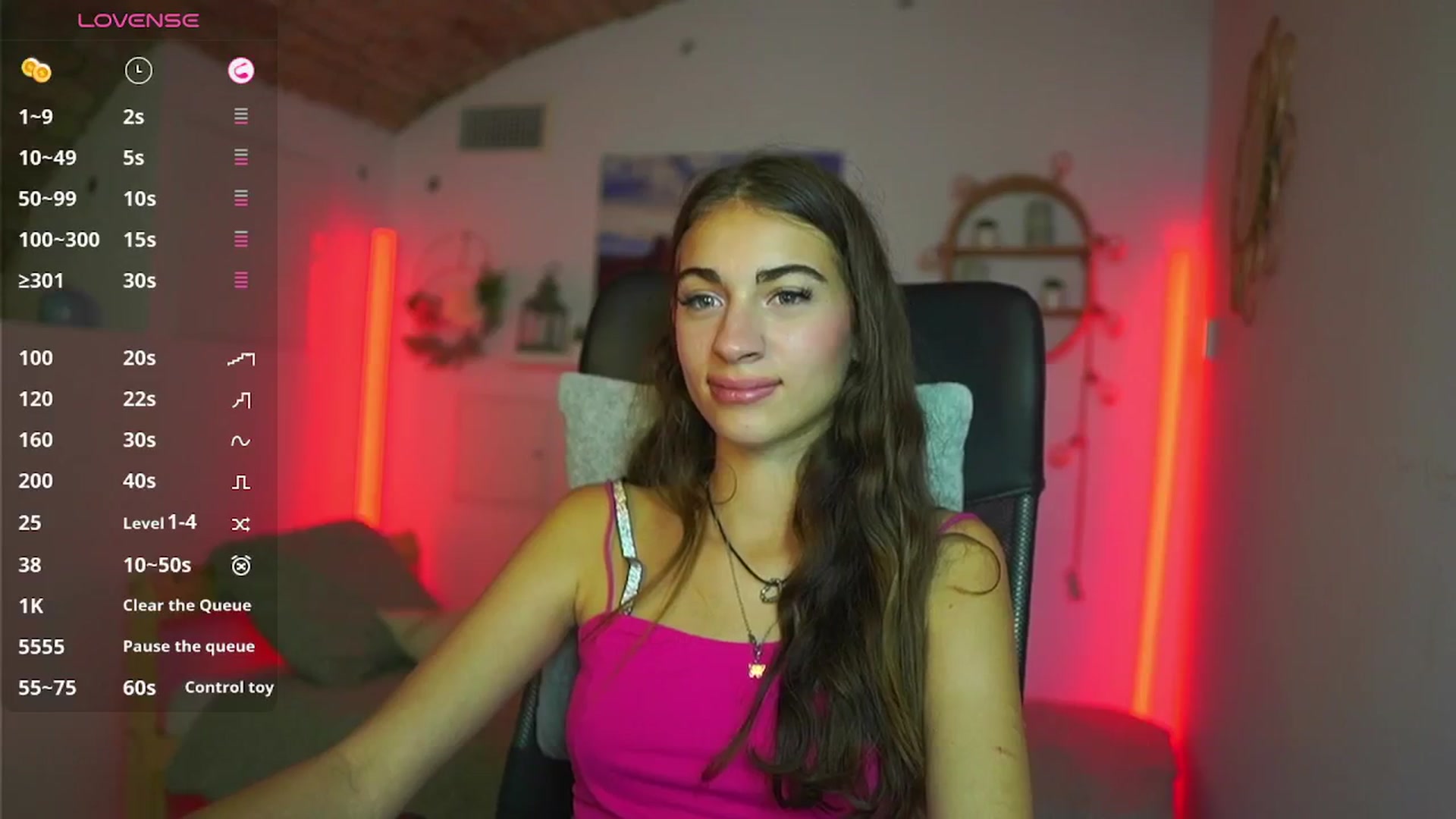 Gallery image thumbnail from Sophie__Grey's myfreecams stream on, 08/06/2025, 18:10 image 13 of 20