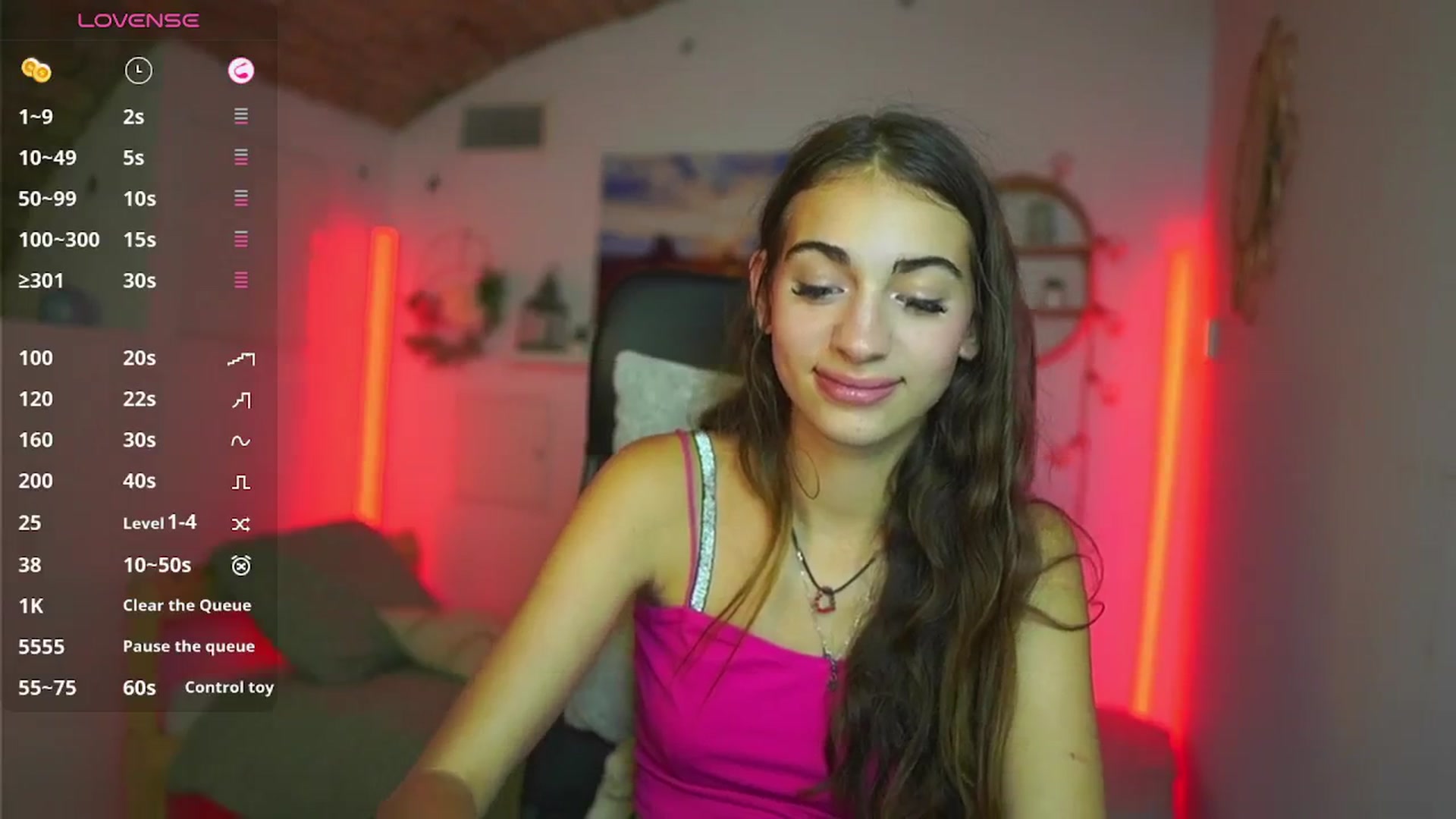 Gallery image thumbnail from Sophie__Grey's myfreecams stream on, 08/06/2025, 18:10 image 10 of 20