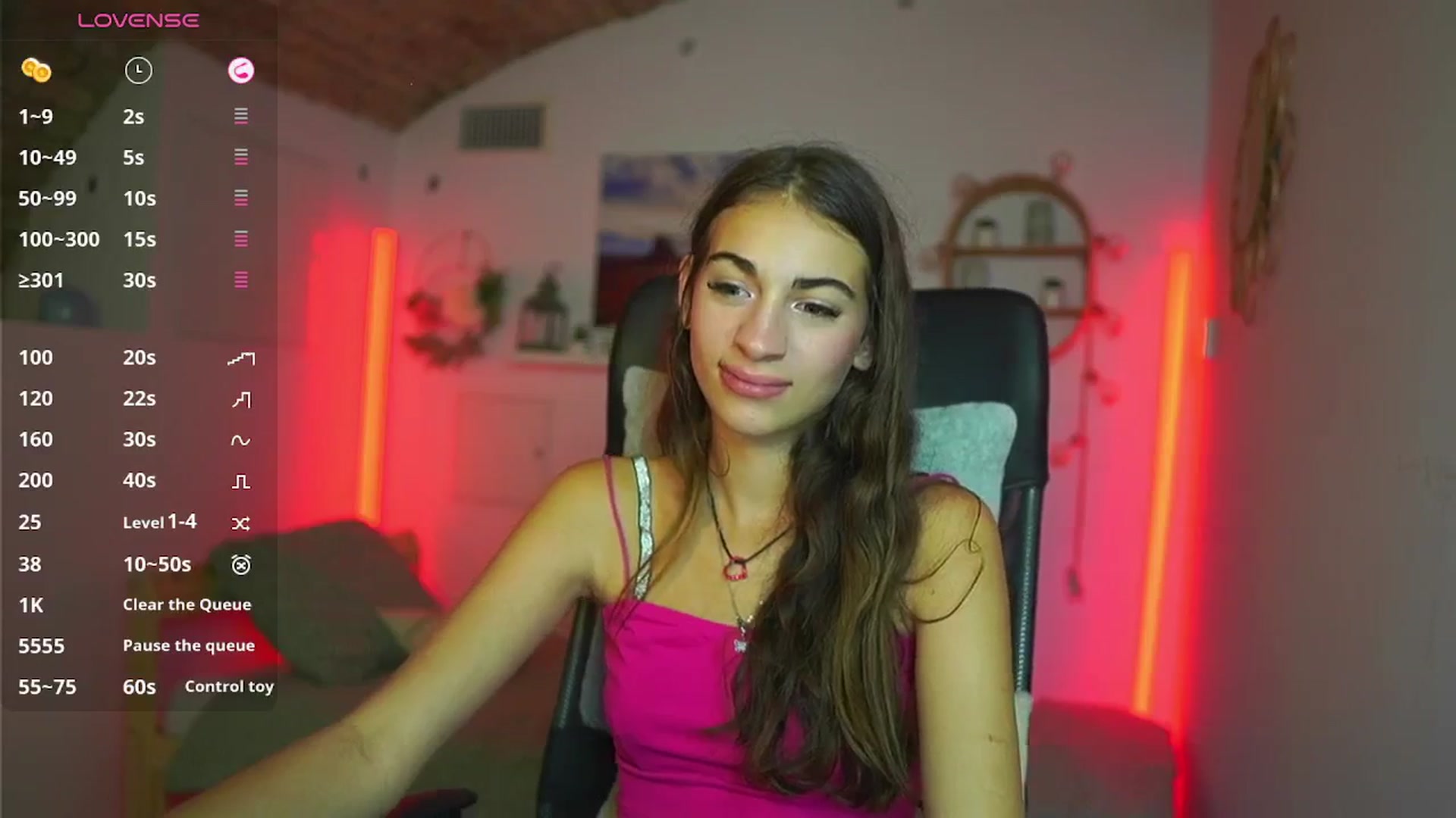 Gallery image thumbnail from Sophie__Grey's myfreecams stream on, 08/06/2025, 18:10 image 12 of 20
