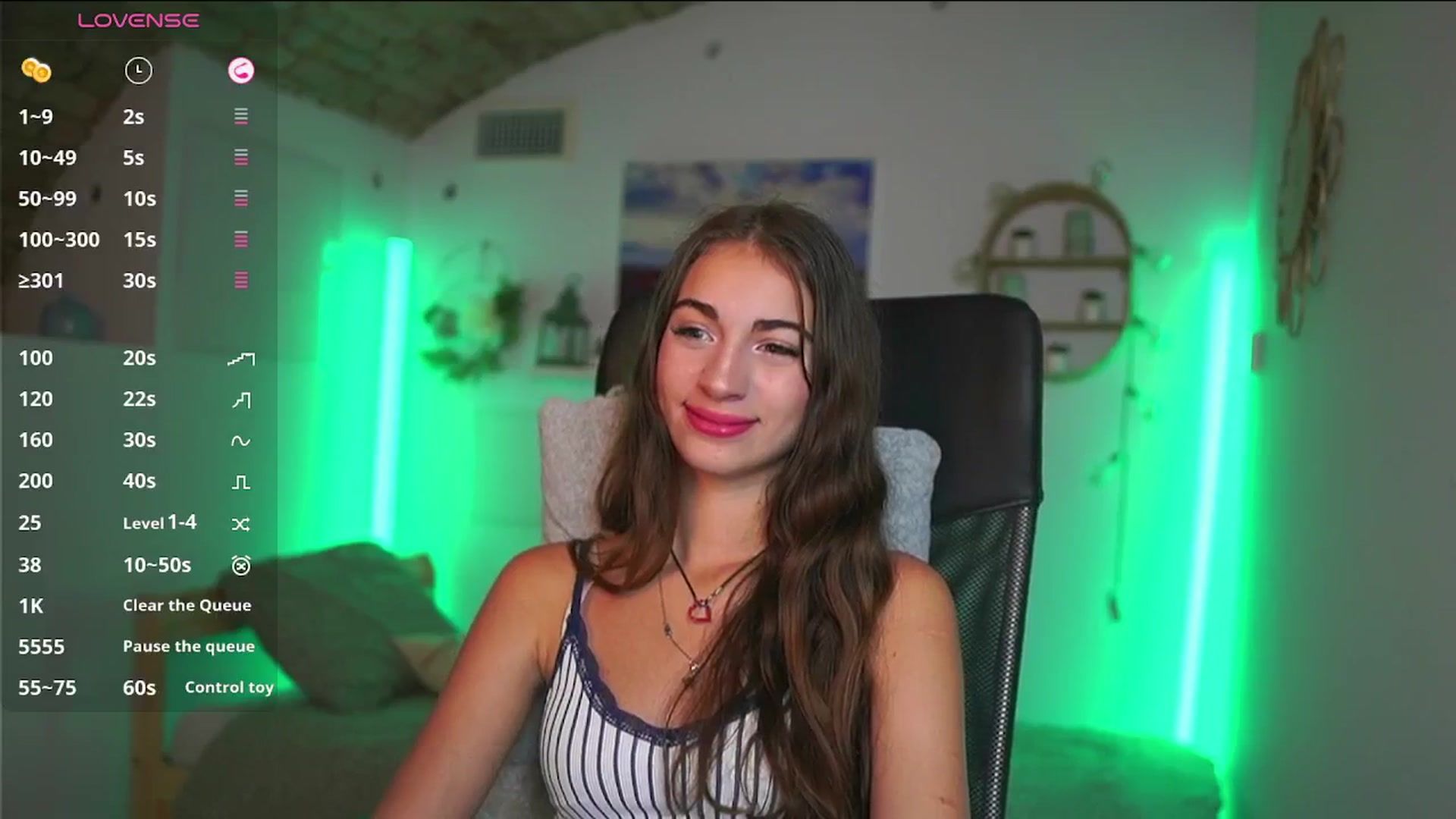 Gallery image thumbnail from Sophie__Grey's myfreecams stream on, 08/07/2025, 14:33 image 12 of 20