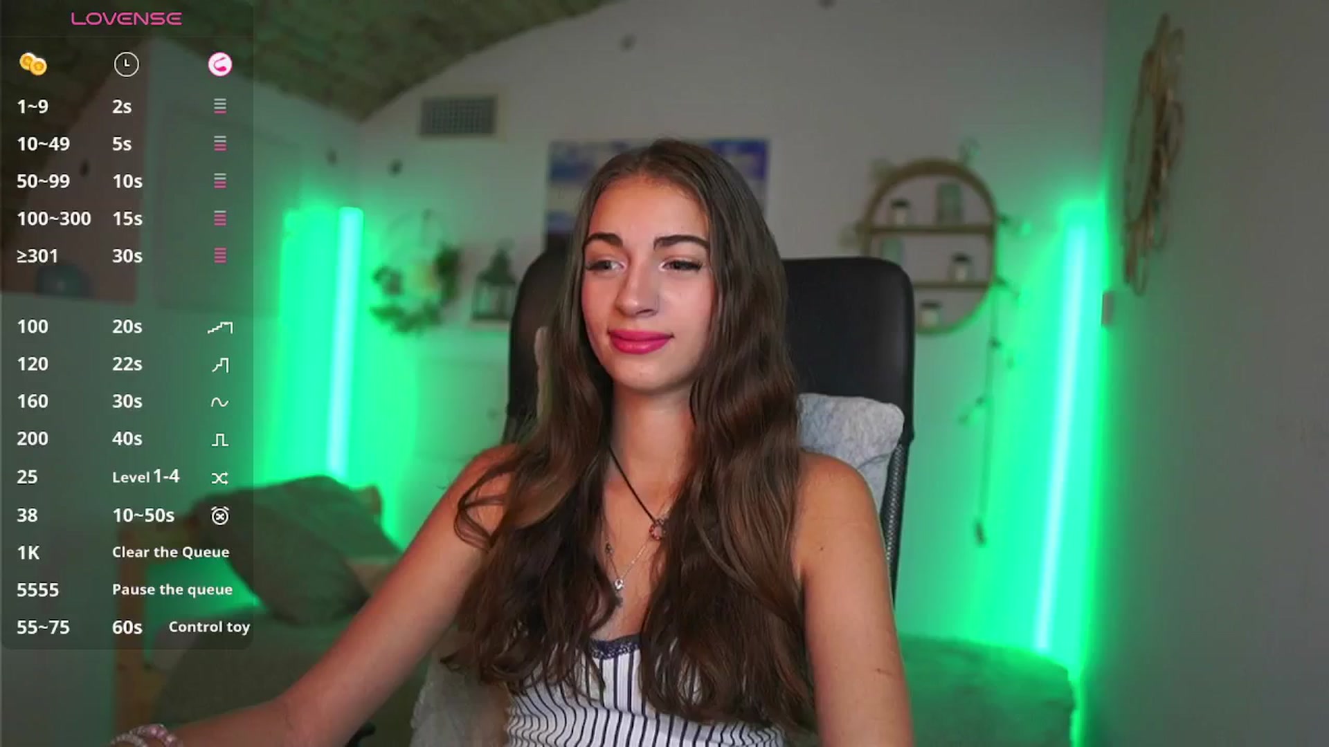 Gallery image thumbnail from Sophie__Grey's myfreecams stream on, 08/07/2025, 14:33 image 1 of 20