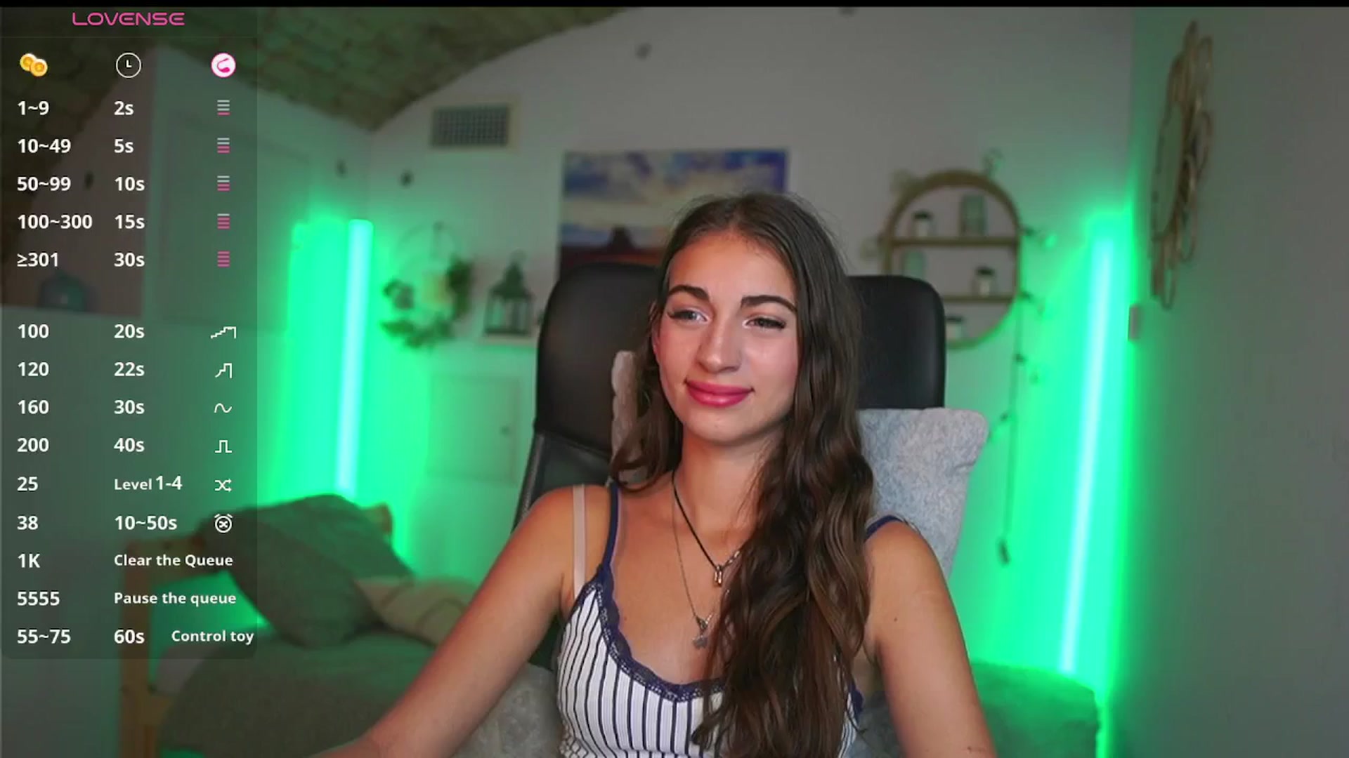 Gallery image thumbnail from Sophie__Grey's myfreecams stream on, 08/07/2025, 15:05 image 12 of 20