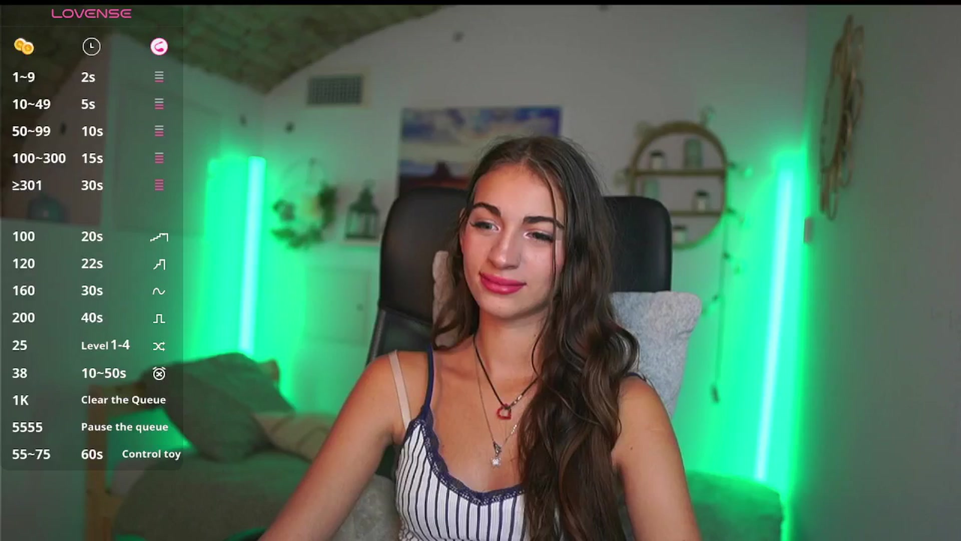 Gallery image thumbnail from Sophie__Grey's myfreecams stream on, 08/07/2025, 15:05 image 4 of 20