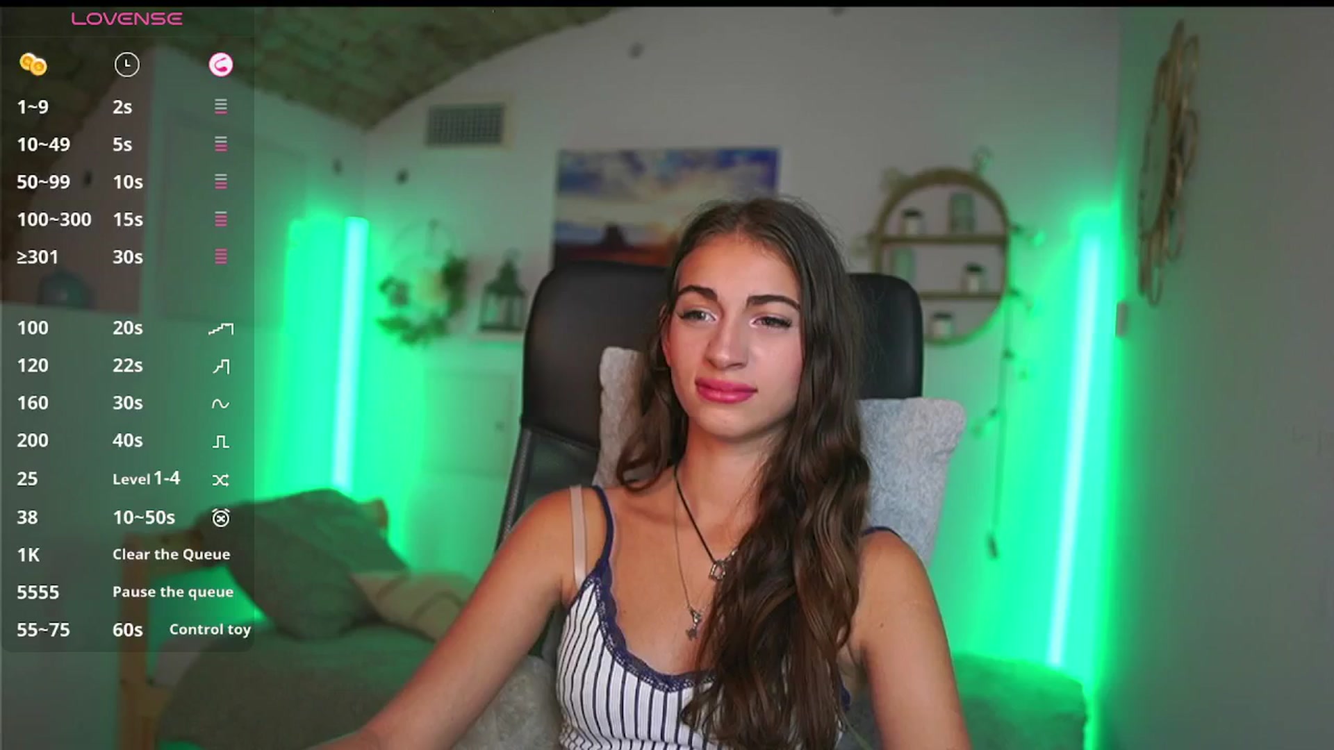 Gallery image thumbnail from Sophie__Grey's myfreecams stream on, 08/07/2025, 15:05 image 16 of 20