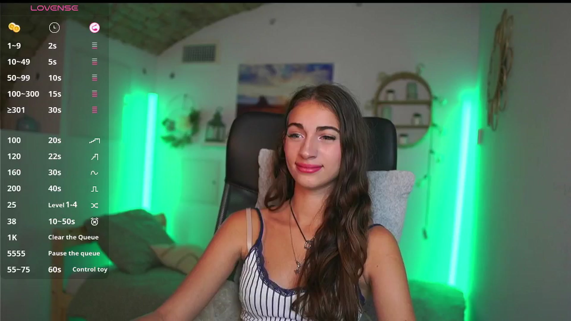 Gallery image thumbnail from Sophie__Grey's myfreecams stream on, 08/07/2025, 15:05 image 15 of 20