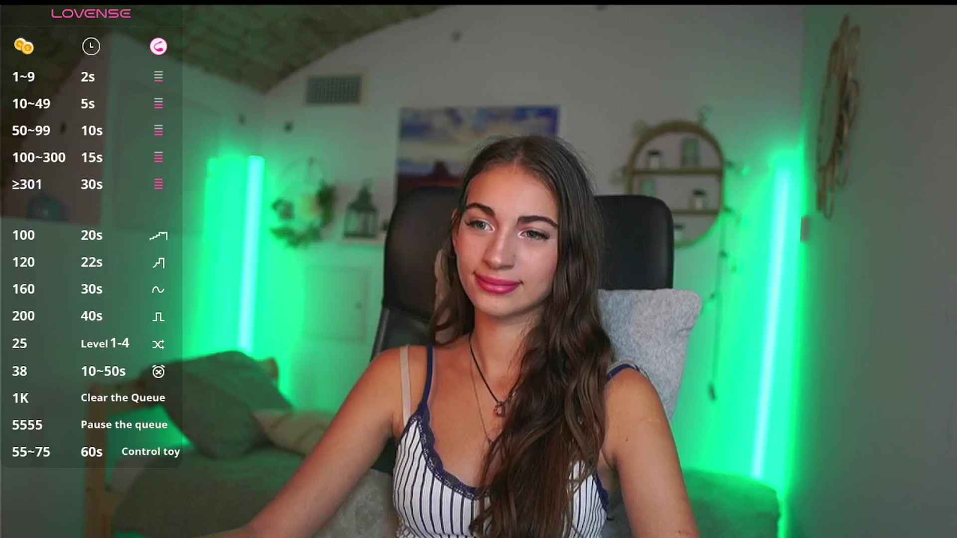 Gallery image thumbnail from Sophie__Grey's myfreecams stream on, 08/07/2025, 15:05 image 7 of 20