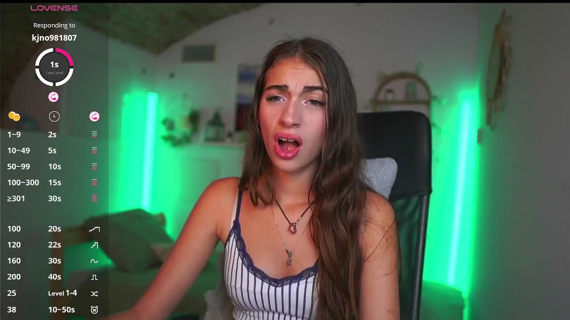 Gallery image thumbnail from Sophie__Grey's myfreecams stream on, 08/07/2025, 16:52 image 11 of 20