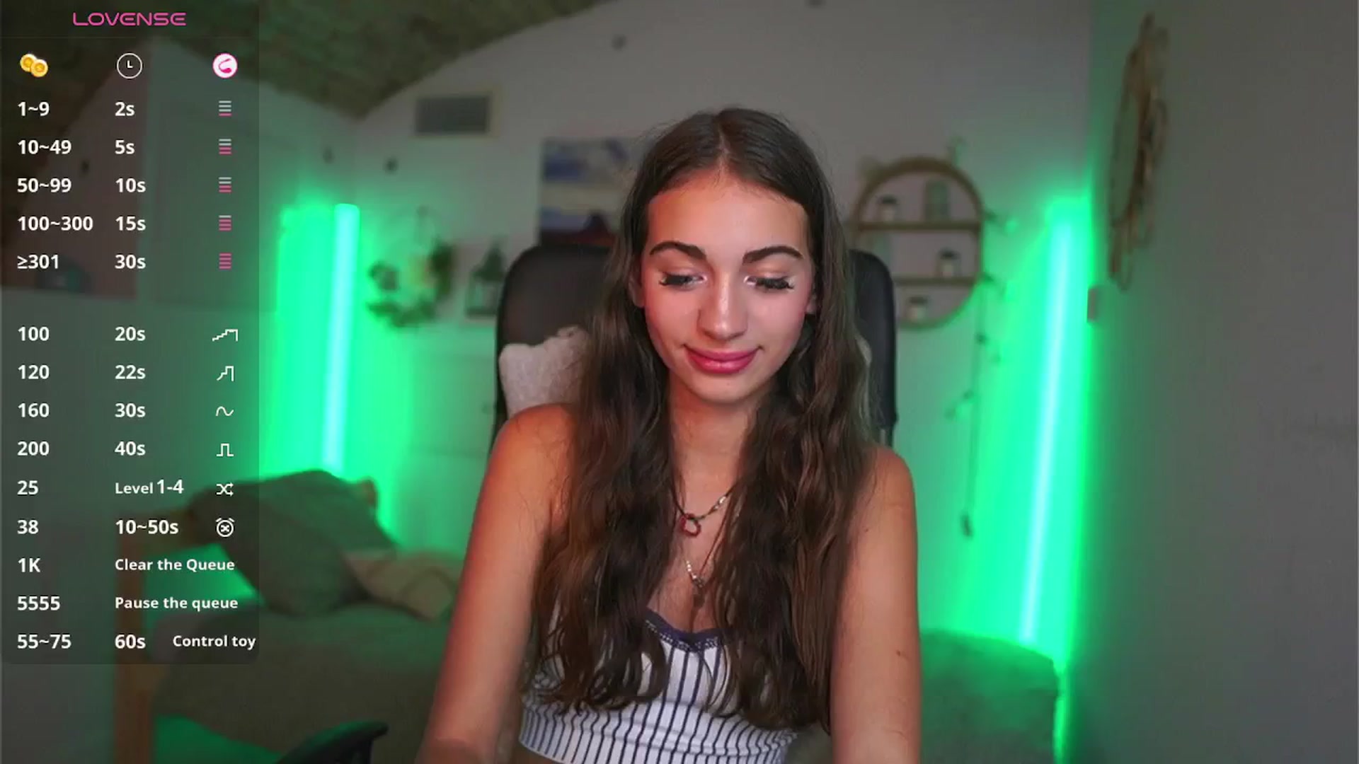 Gallery image thumbnail from Sophie__Grey's myfreecams stream on, 08/07/2025, 17:51 image 7 of 20