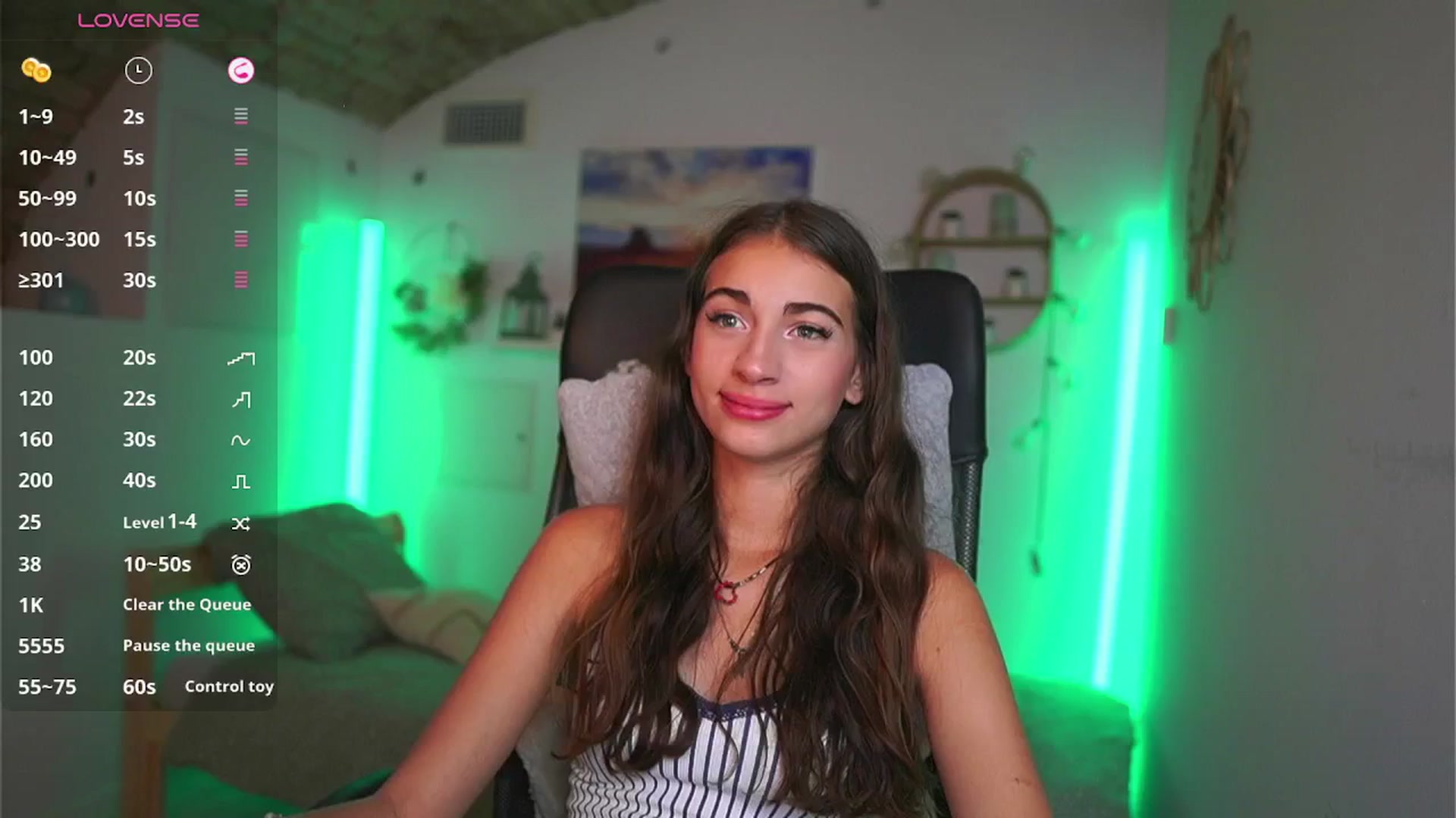 Gallery image thumbnail from Sophie__Grey's myfreecams stream on, 08/07/2025, 17:51 image 1 of 20