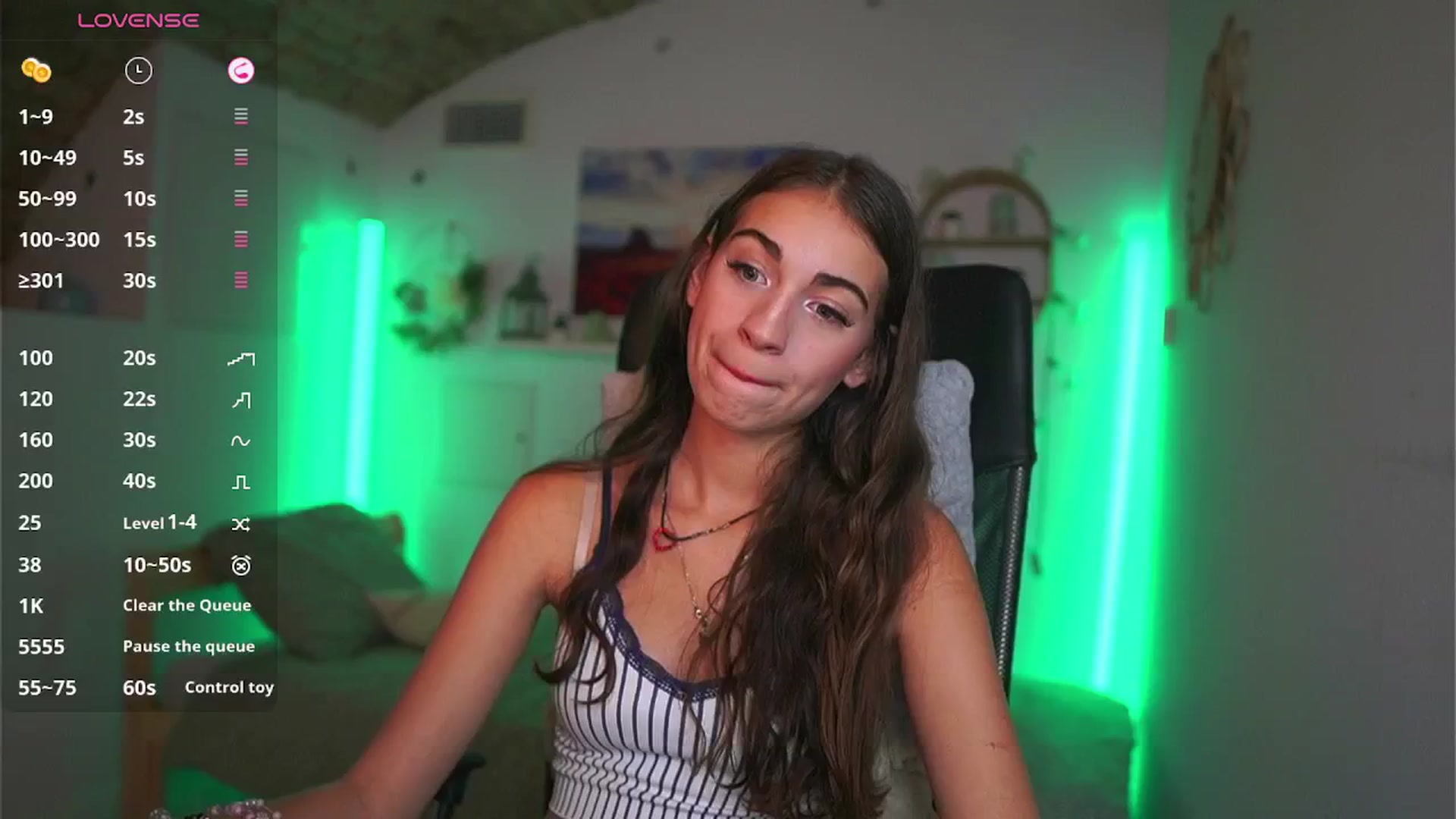Gallery image thumbnail from Sophie__Grey's myfreecams stream on, 08/07/2025, 17:51 image 18 of 20