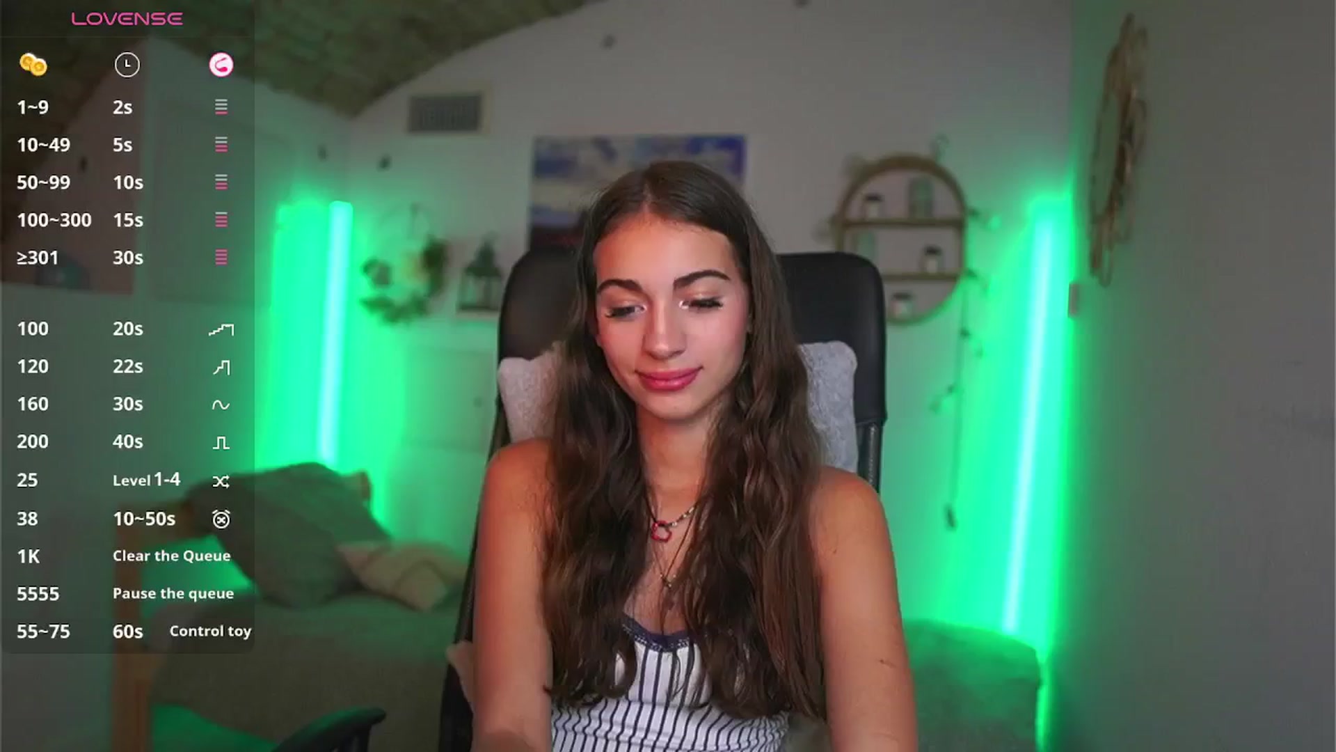 Gallery image thumbnail from Sophie__Grey's myfreecams stream on, 08/07/2025, 17:51 image 8 of 20