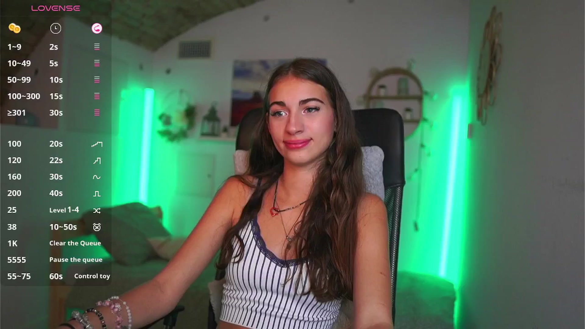 Gallery image thumbnail from Sophie__Grey's myfreecams stream on, 08/07/2025, 17:51 image 16 of 20