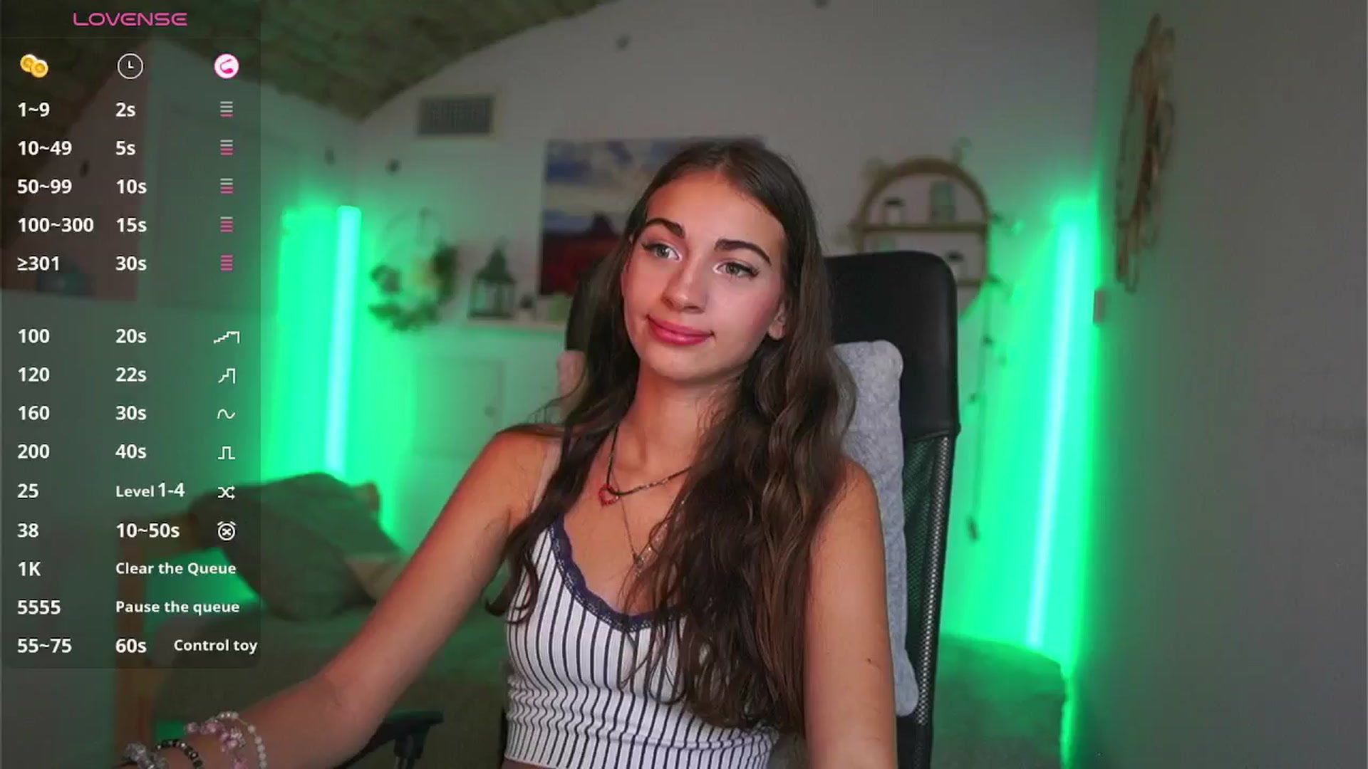 Gallery image thumbnail from Sophie__Grey's myfreecams stream on, 08/07/2025, 17:51 image 17 of 20