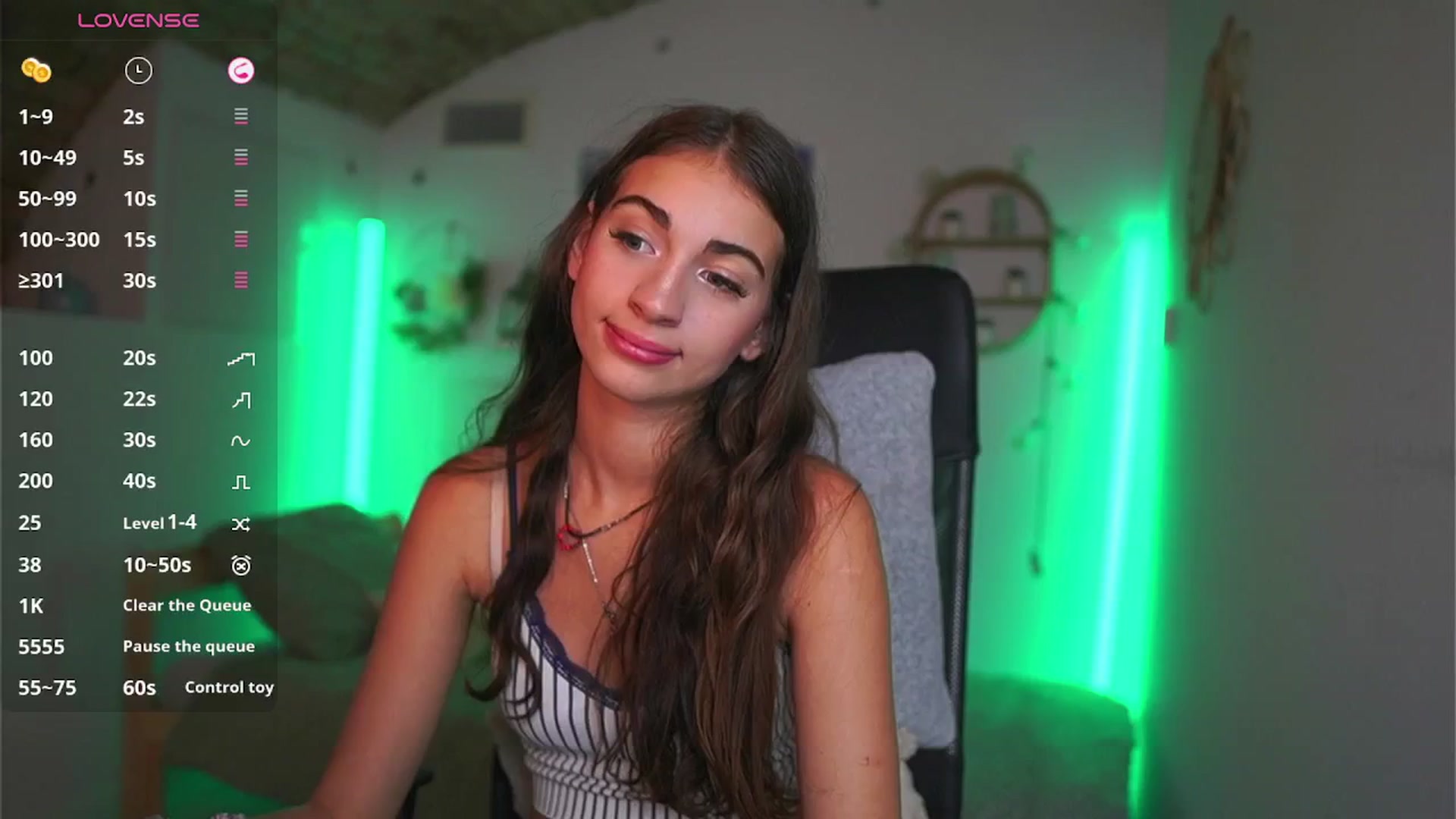 Gallery image thumbnail from Sophie__Grey's myfreecams stream on, 08/07/2025, 17:51 image 19 of 20