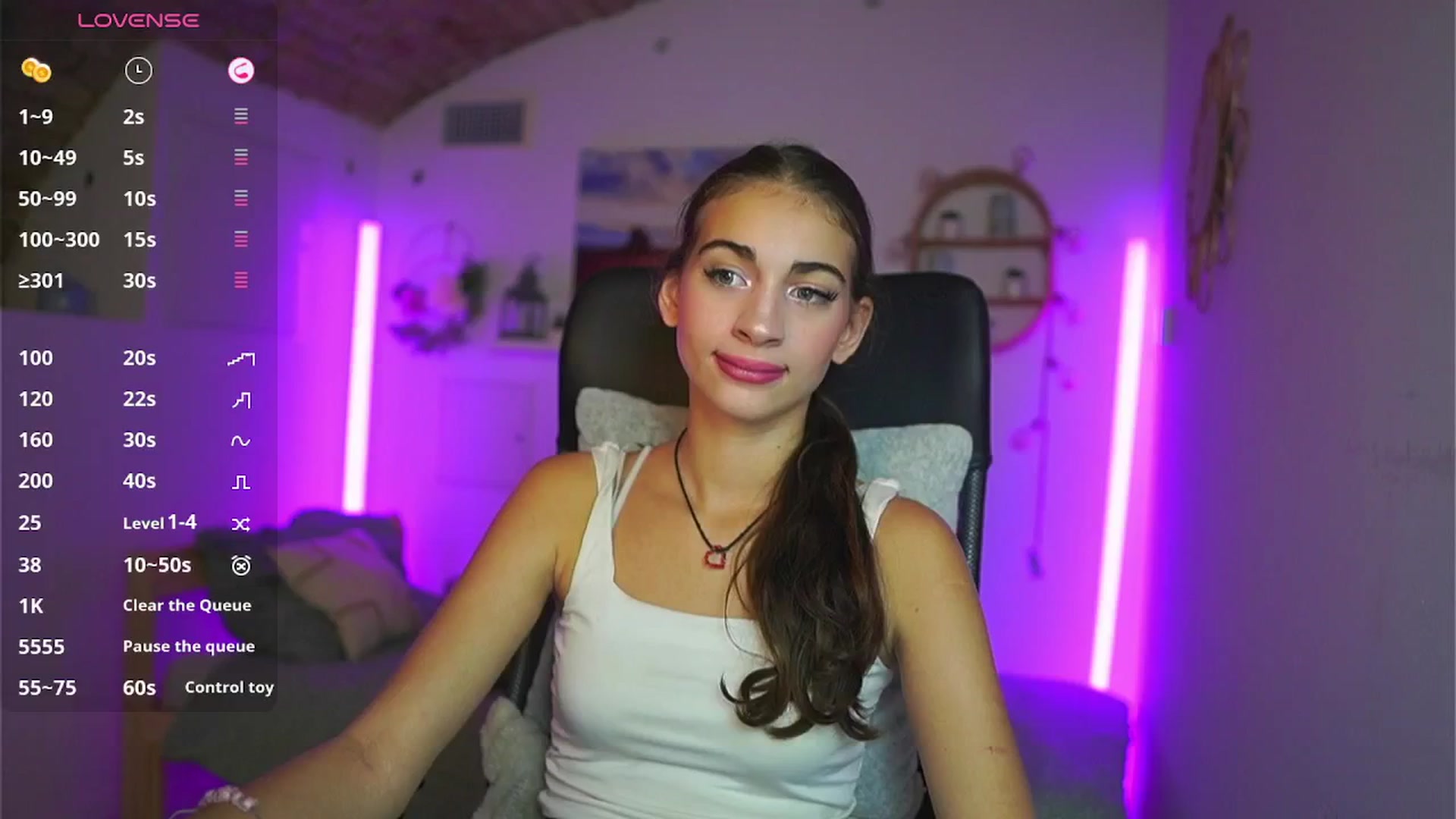 Gallery image thumbnail from Sophie__Grey's myfreecams stream on, 08/08/2025, 14:37 image 1 of 20