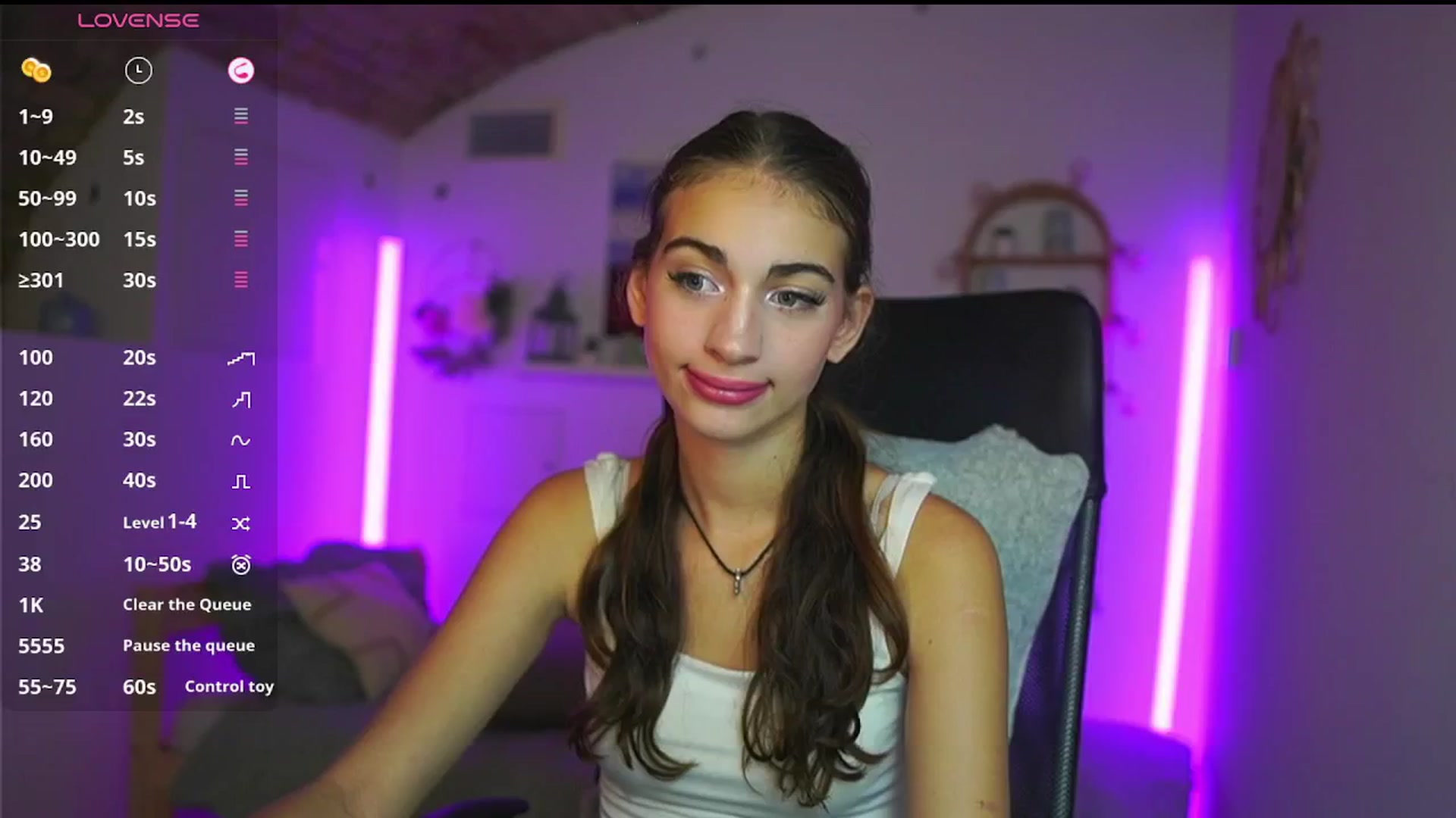 Gallery image thumbnail from Sophie__Grey's myfreecams stream on, 08/08/2025, 15:02 image 20 of 20