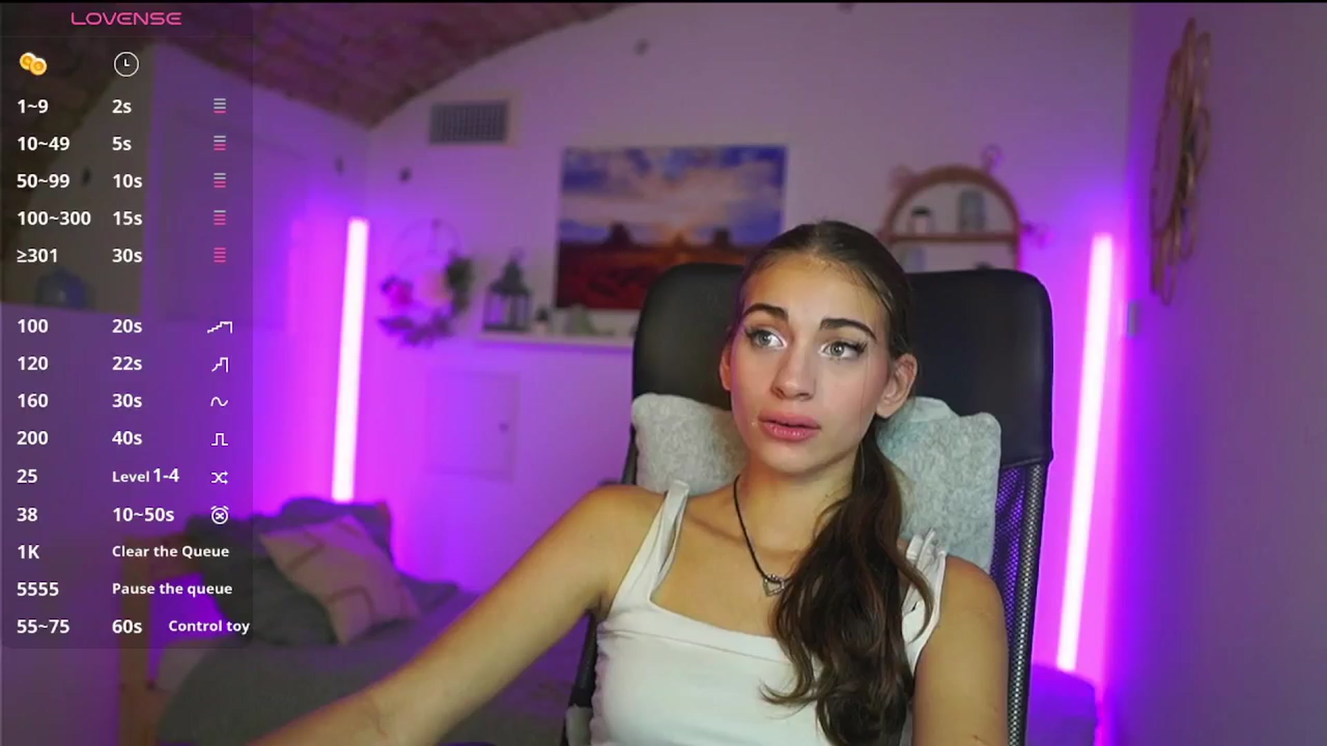 Gallery image thumbnail from Sophie__Grey's myfreecams stream on, 08/08/2025, 17:53 image 11 of 20