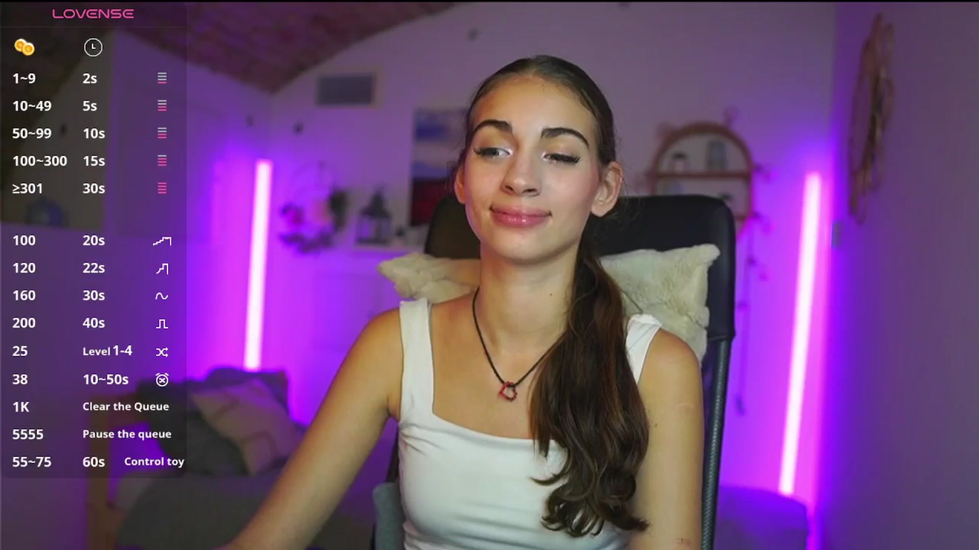 Gallery image thumbnail from Sophie__Grey's myfreecams stream on, 08/08/2025, 17:53 image 20 of 20