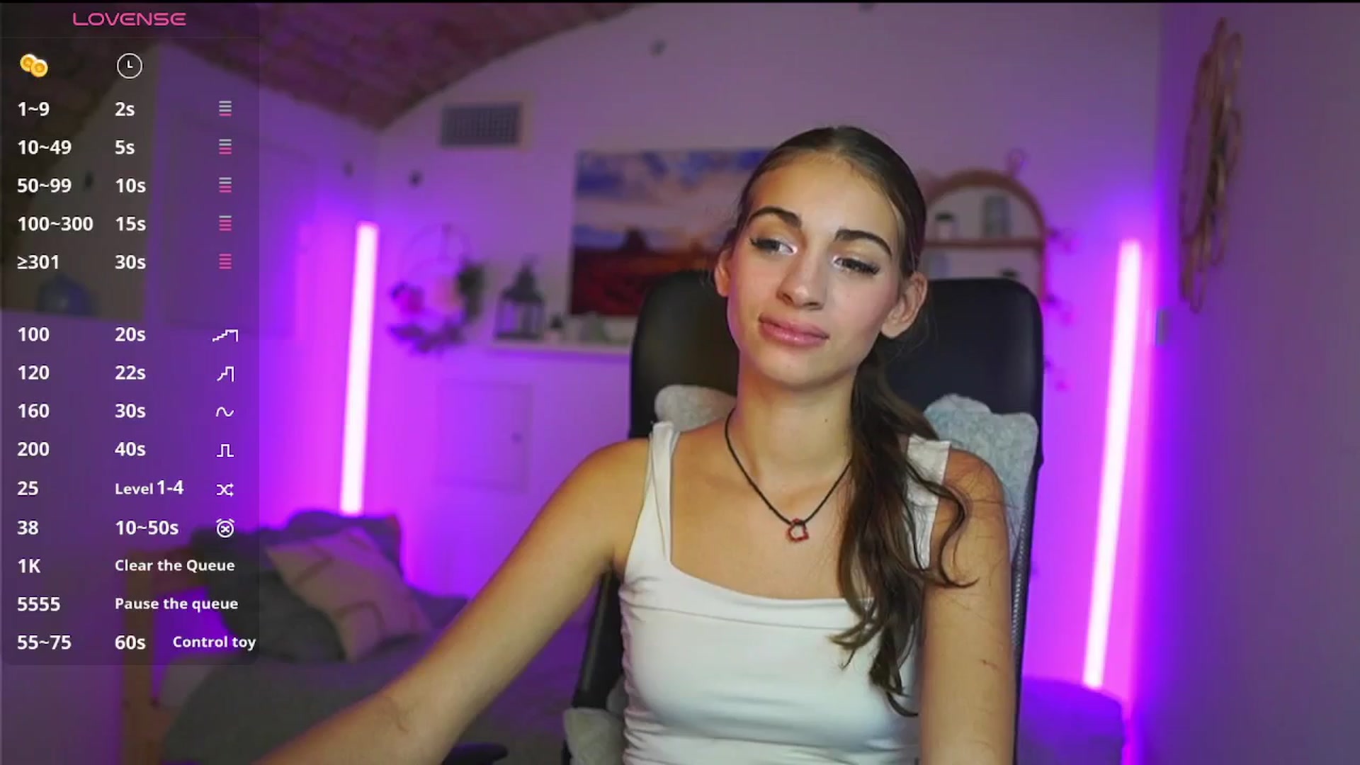 Gallery image thumbnail from Sophie__Grey's myfreecams stream on, 08/08/2025, 17:53 image 16 of 20