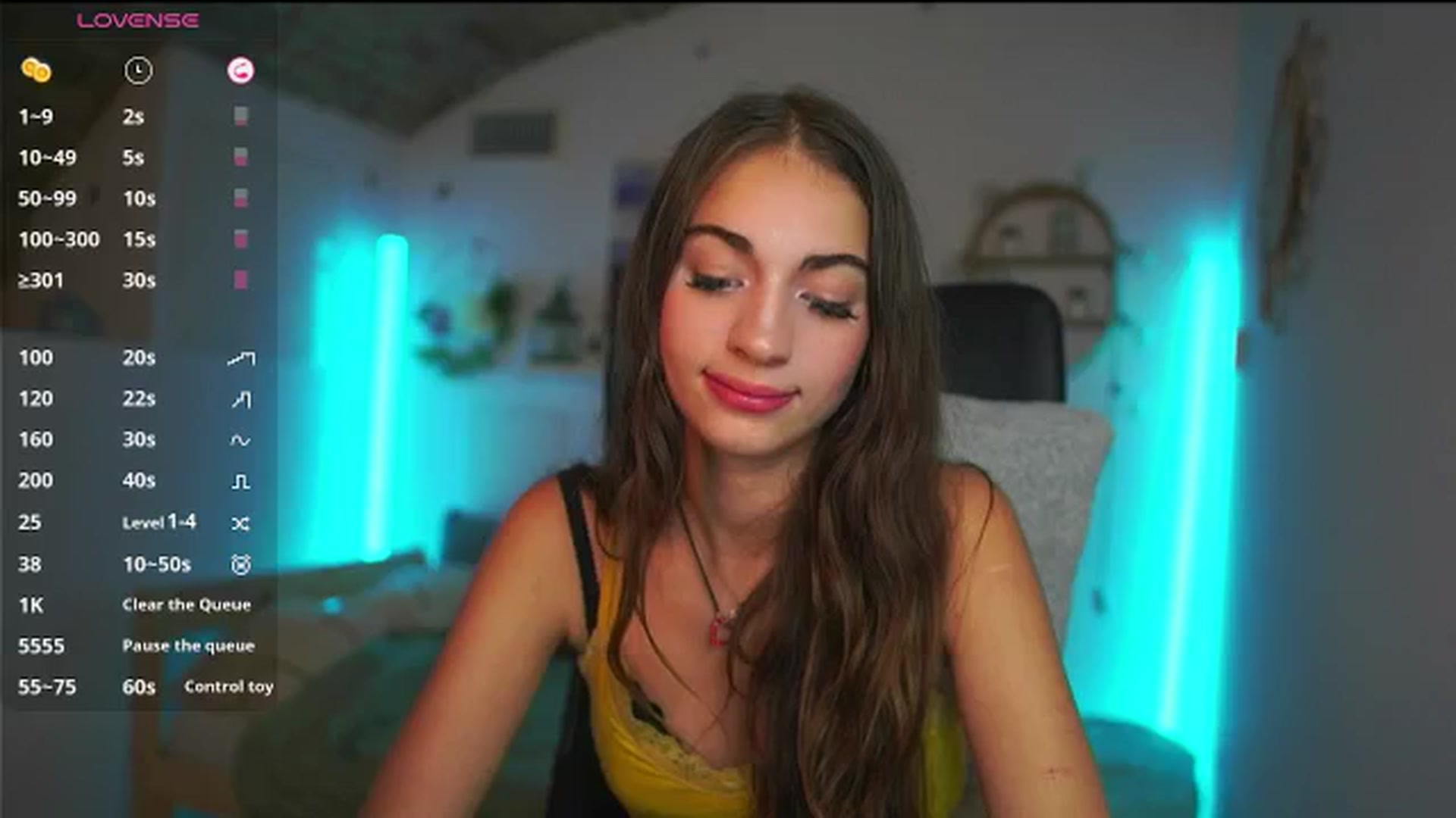 Gallery image thumbnail from Sophie__Grey's myfreecams stream on, 08/09/2025, 15:27 image 16 of 20