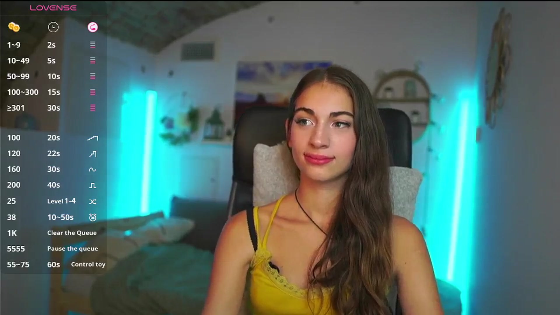 Gallery image thumbnail from Sophie__Grey's myfreecams stream on, 08/09/2025, 15:27 image 5 of 20