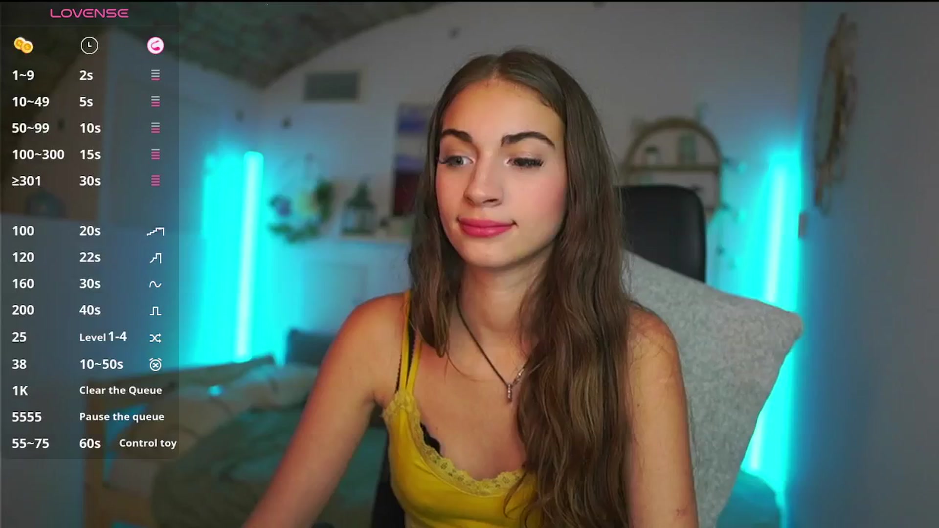 Gallery image thumbnail from Sophie__Grey's myfreecams stream on, 08/09/2025, 15:27 image 1 of 20