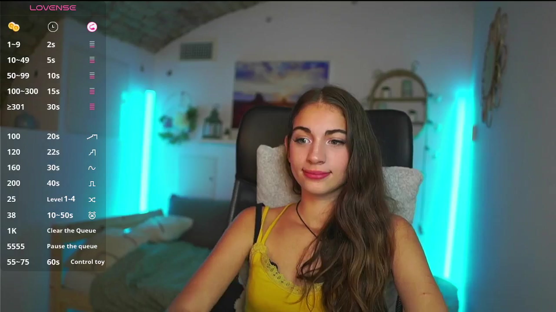 Gallery image thumbnail from Sophie__Grey's myfreecams stream on, 08/09/2025, 15:27 image 8 of 20