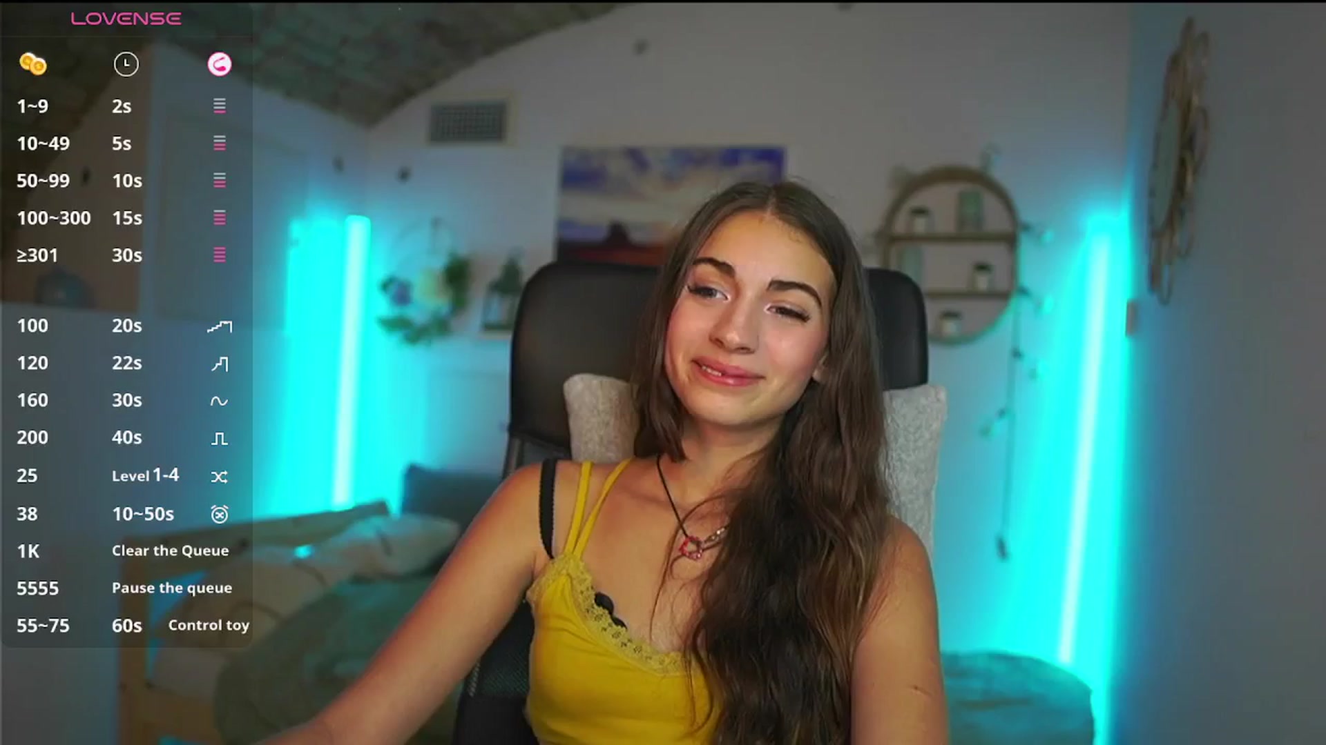 Gallery image thumbnail from Sophie__Grey's myfreecams stream on, 08/09/2025, 17:17 image 13 of 20