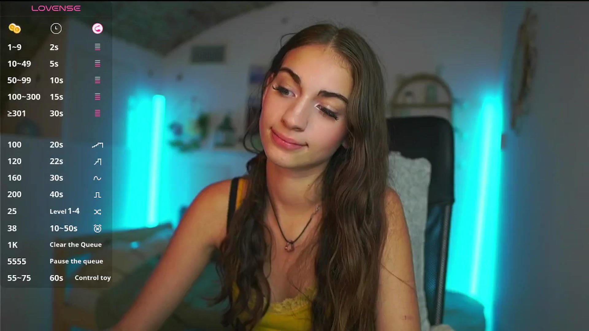 Gallery image thumbnail from Sophie__Grey's myfreecams stream on, 08/09/2025, 17:17 image 16 of 20