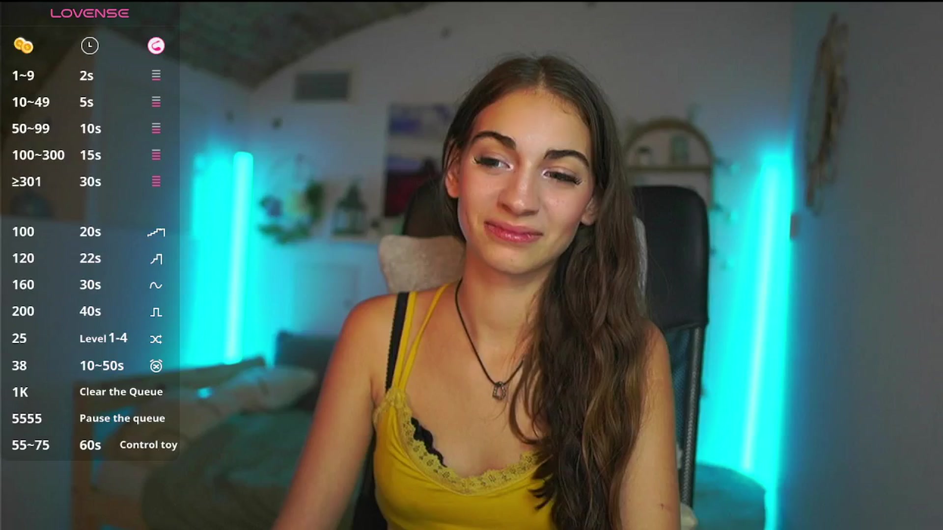 Gallery image thumbnail from Sophie__Grey's myfreecams stream on, 08/09/2025, 18:04 image 4 of 20